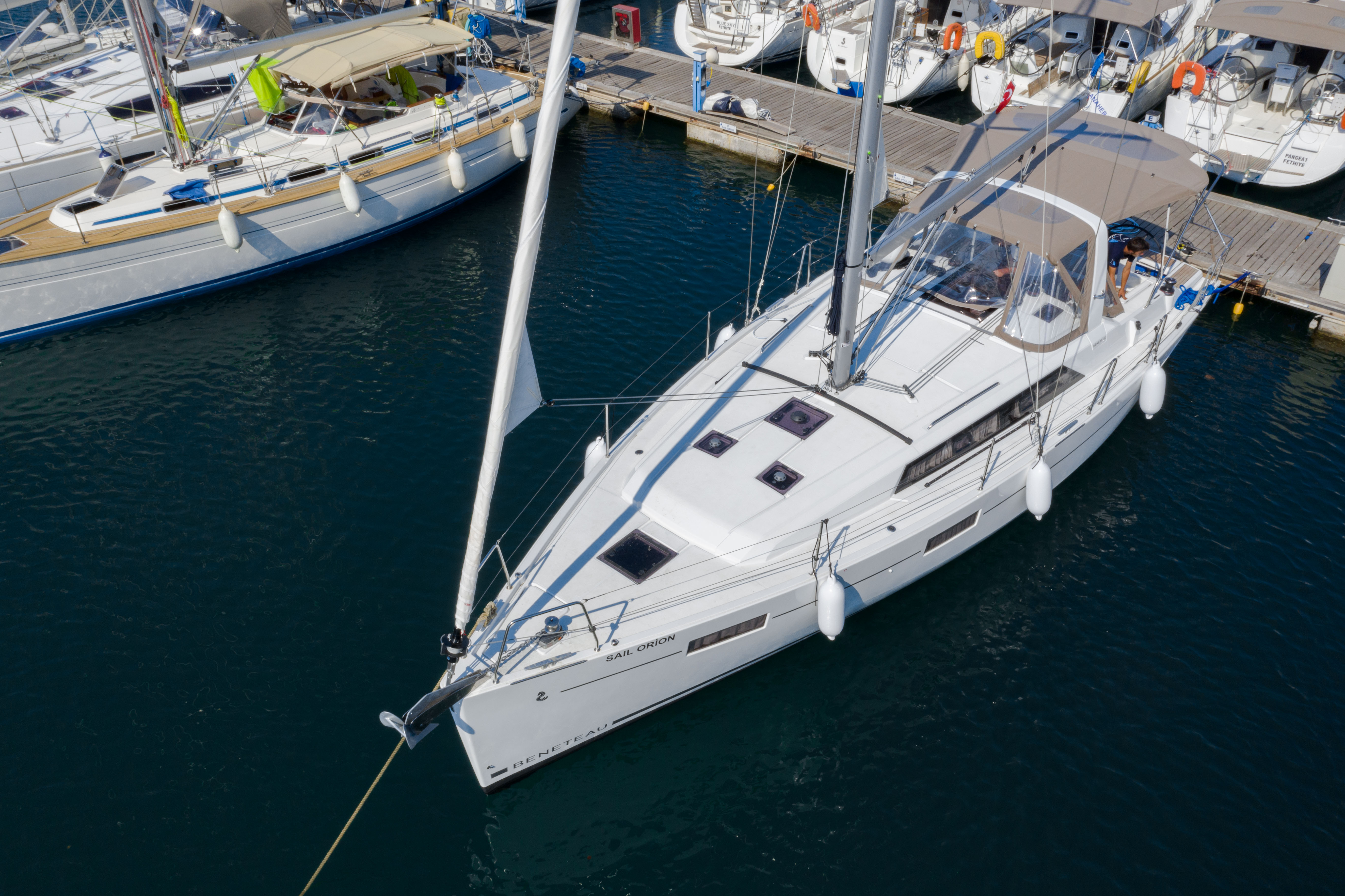 Oceanis 41.1 „Sail Orion“ als Charteryacht