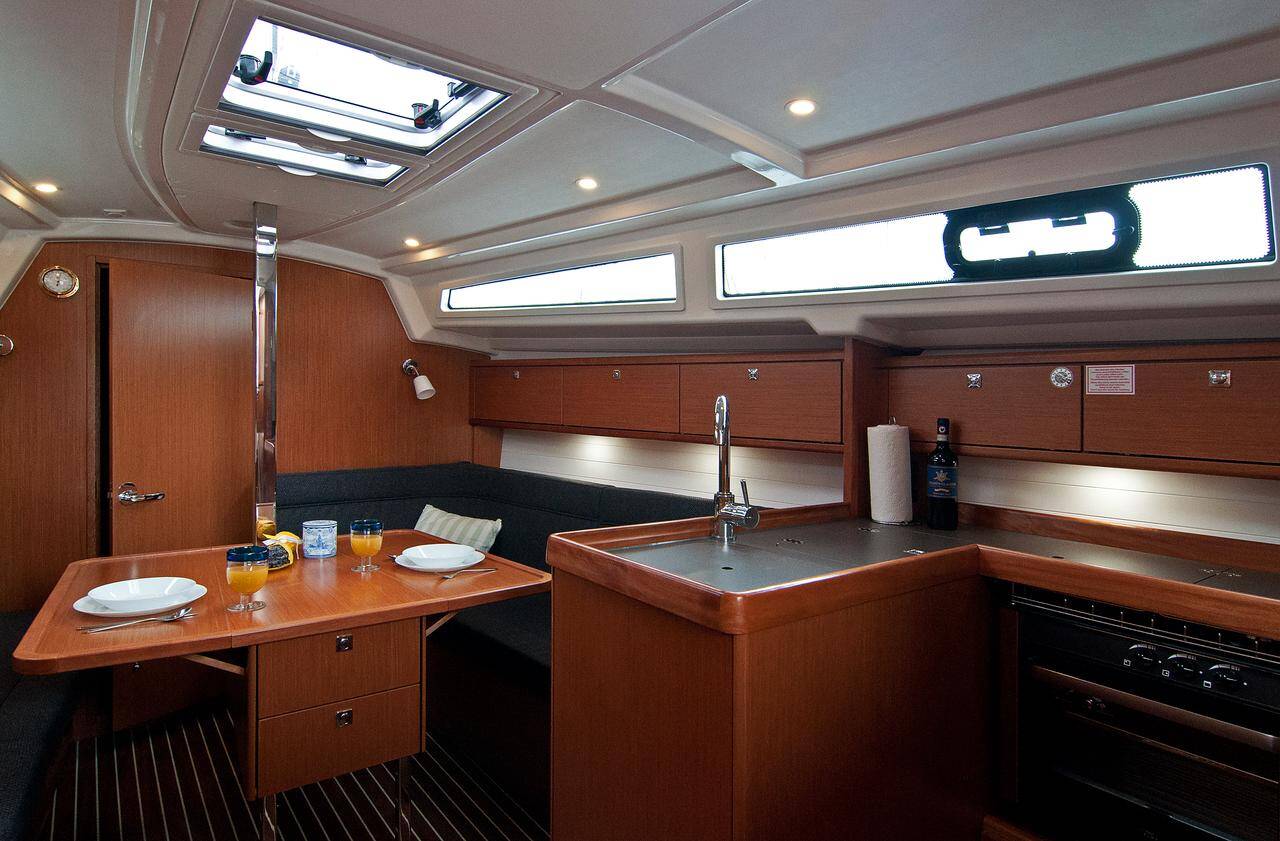 Bavaria Cruiser 34, Foto 4