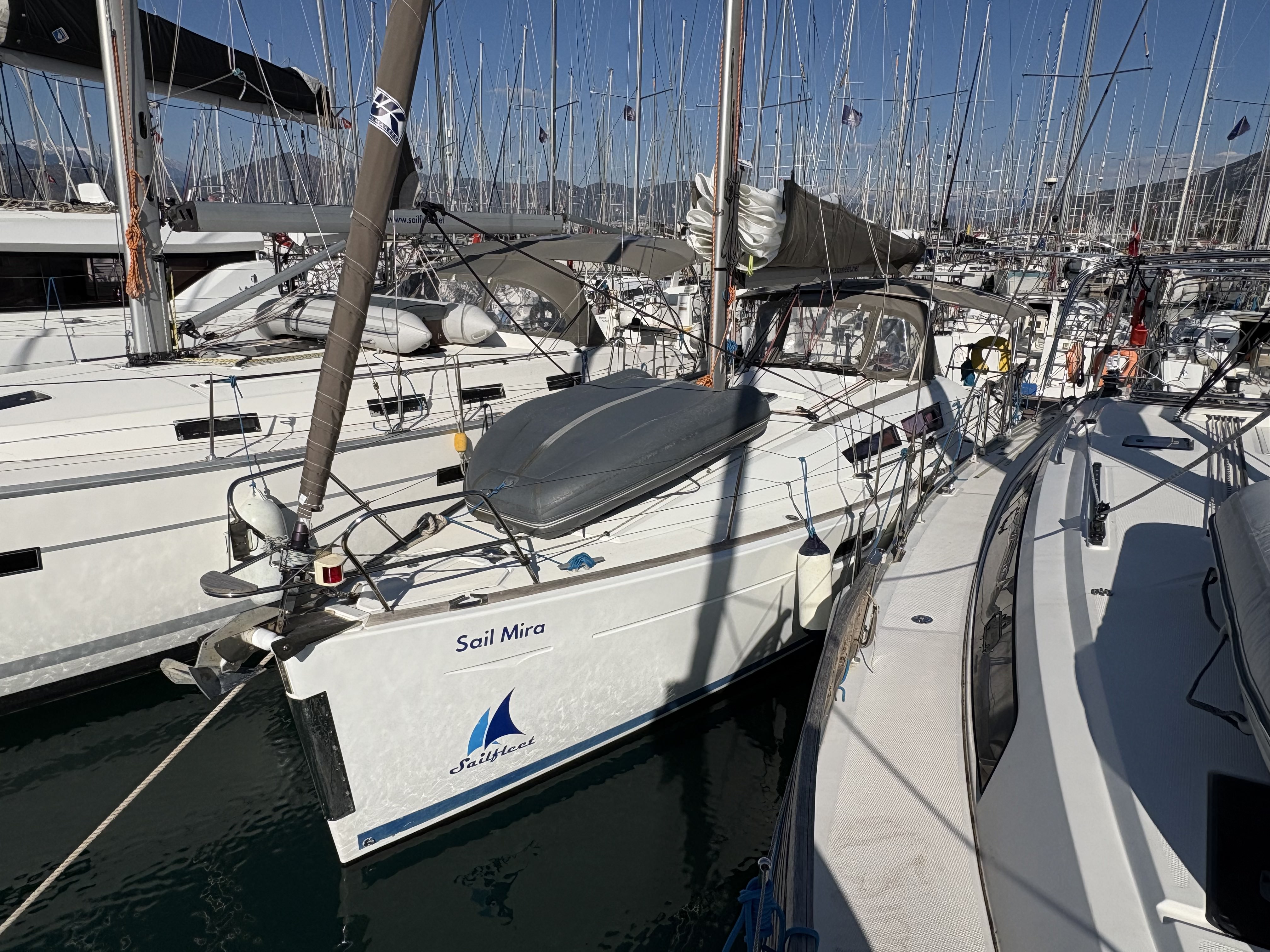 Sun Odyssey 36i (3 cab) „Sail Mira“ als Charteryacht