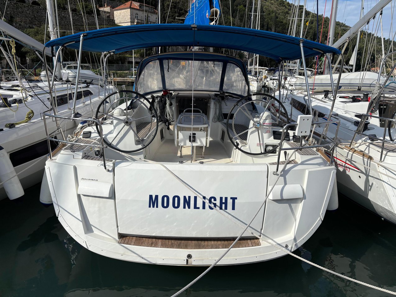 Sun Odyssey 479 (4cab/4wc) „Moonlight“ als Charteryacht