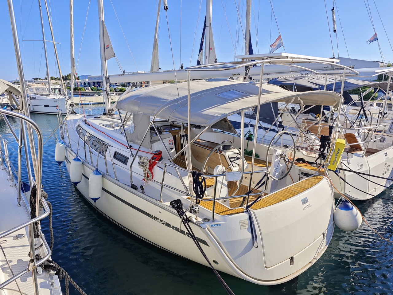 Bavaria Cruiser 37 Atena, Foto 4