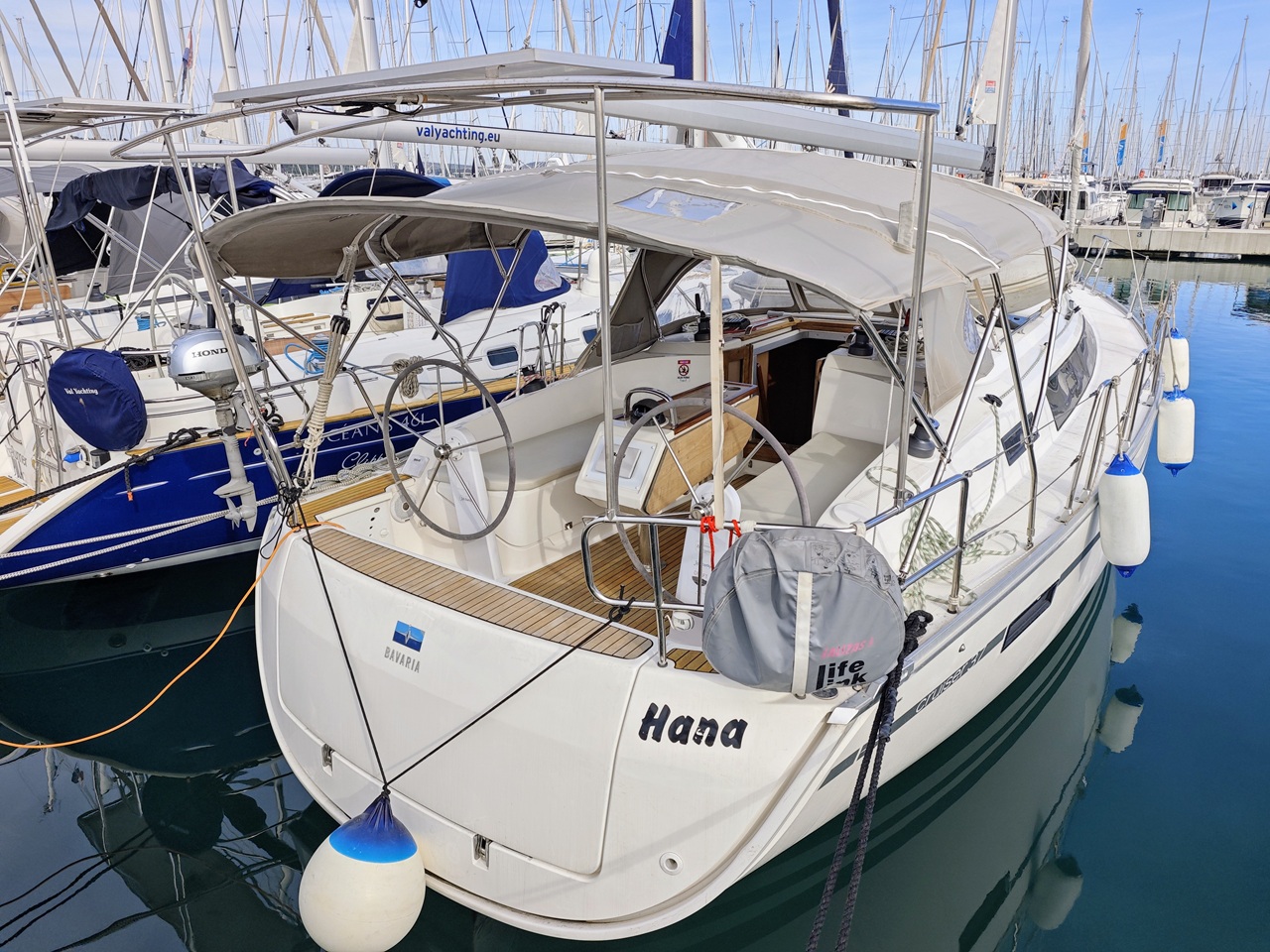 Bavaria Cruiser 37 Hana, Foto 3