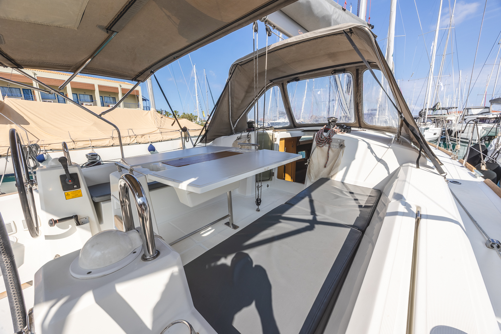 Oceanis 38.1 Elisa, Foto 5