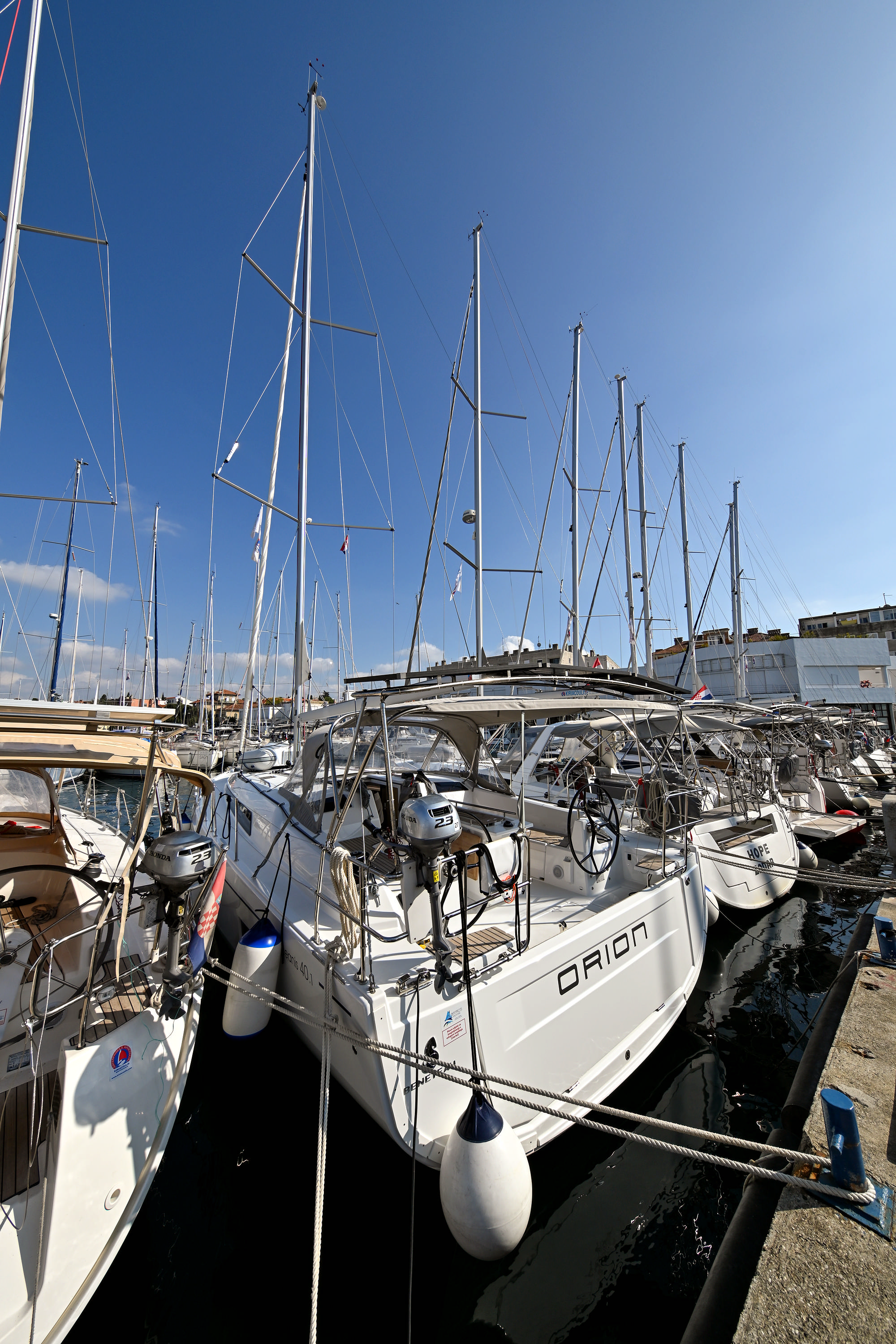 Oceanis 40.1 Orion, Foto 4