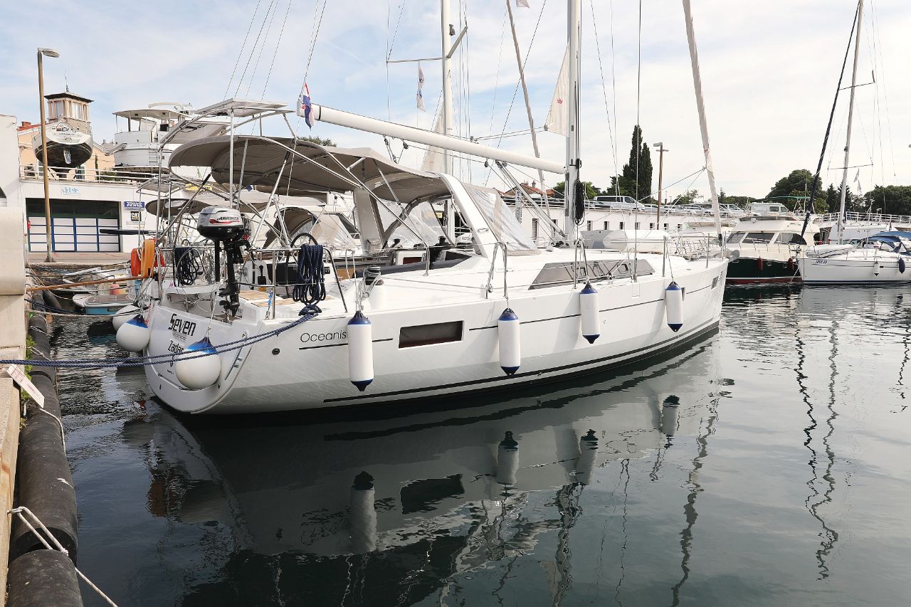 Oceanis 41.1 Seven, Foto 3
