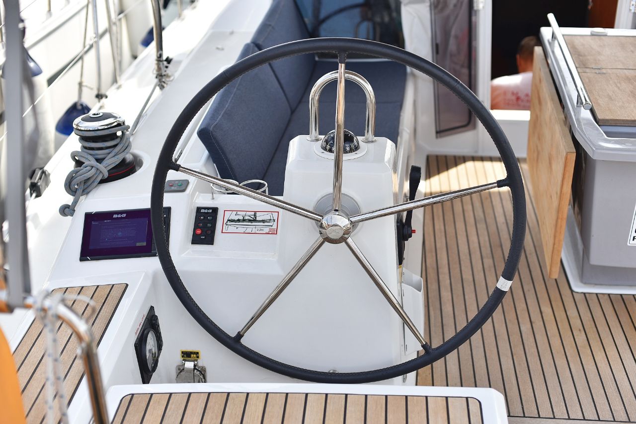 Oceanis 41.1 Seven, Foto 5