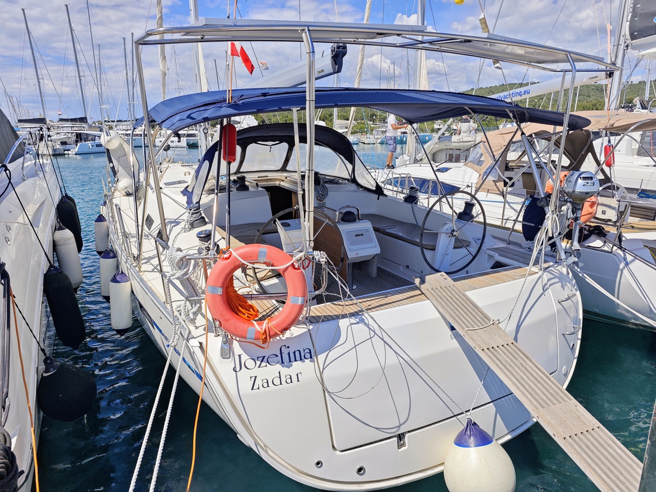 Bavaria Cruiser 51  Top image