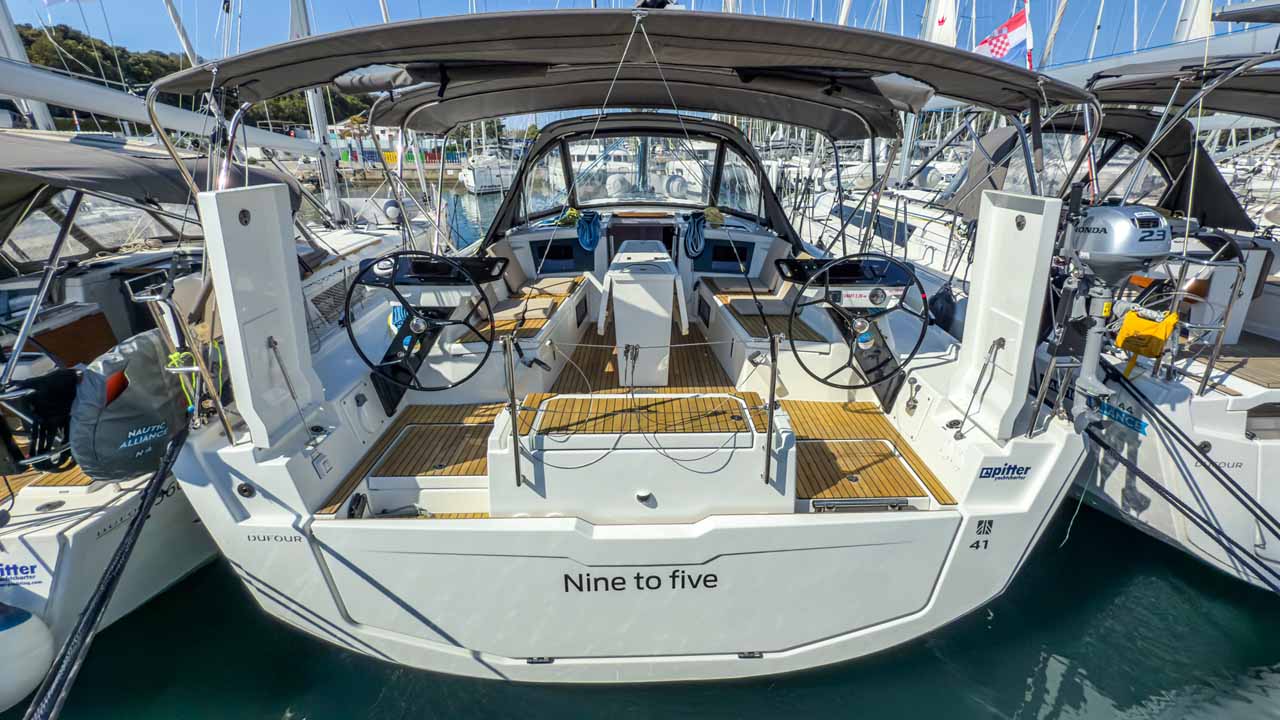 Dufour 41 Performance - 3 cab. Top image