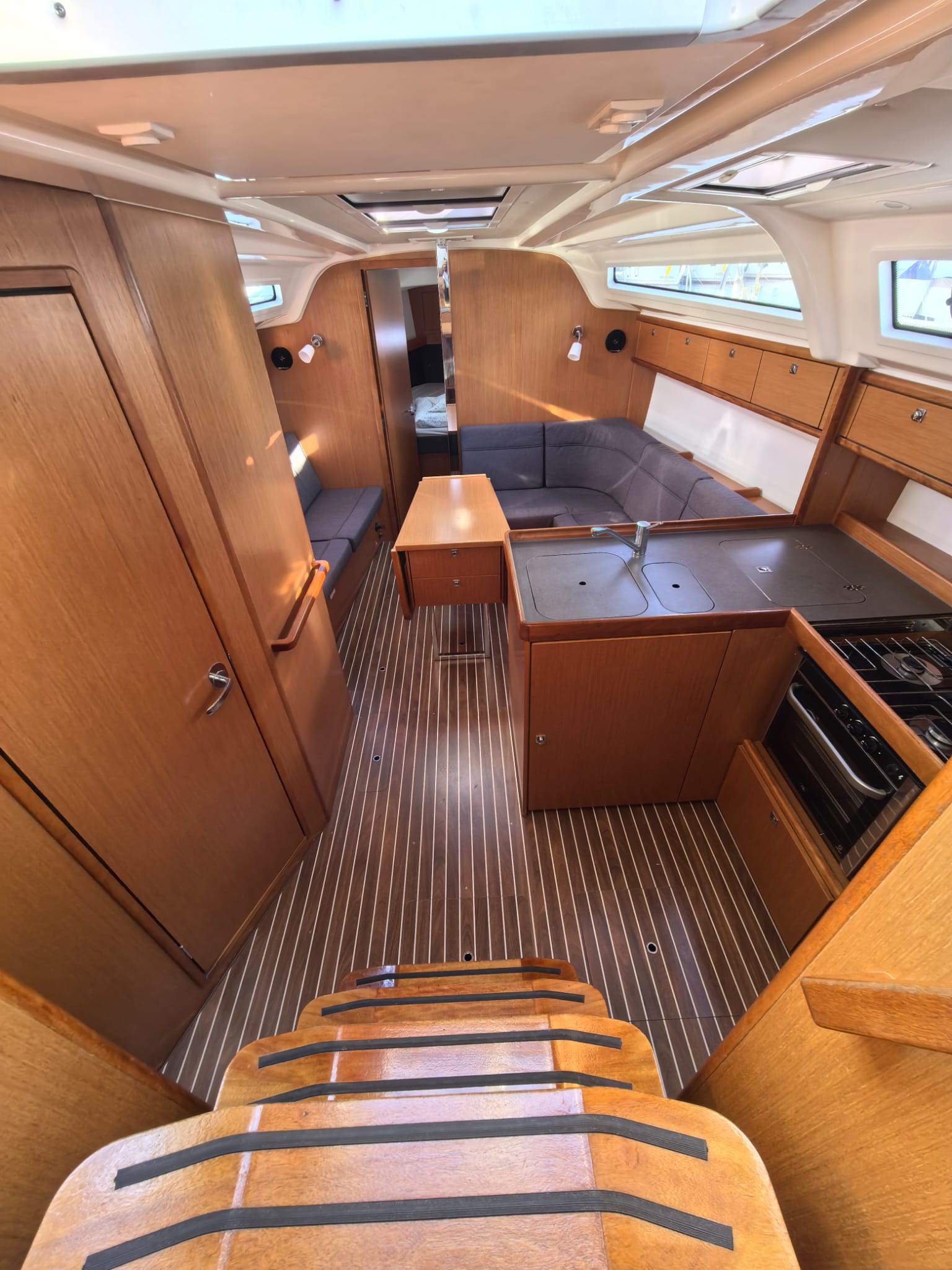 Bavaria Cruiser 37, Foto 4