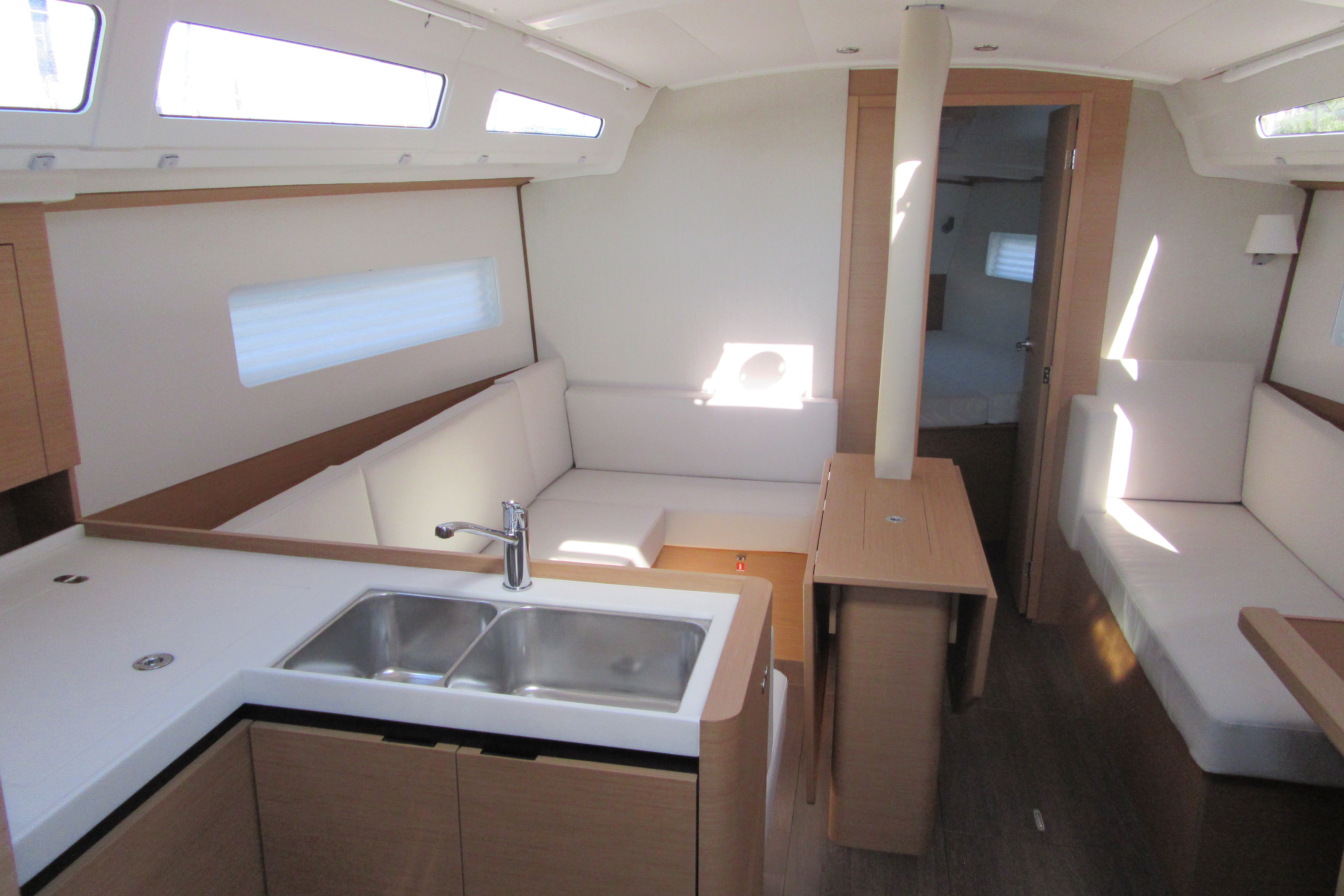 Sun Odyssey 380 Euforica, Foto 3