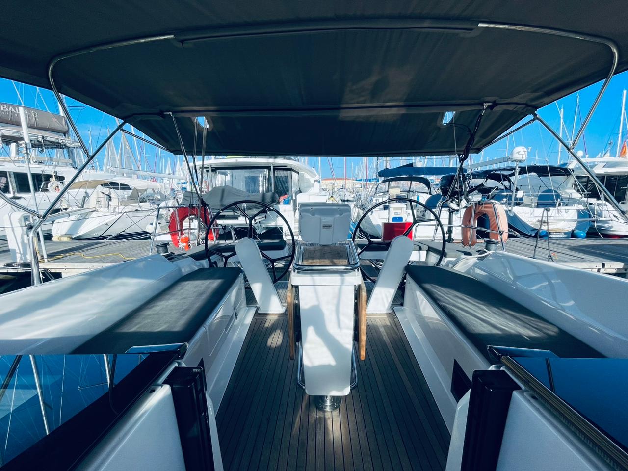 Hanse 418 Mersina · Lefkas D-Marin