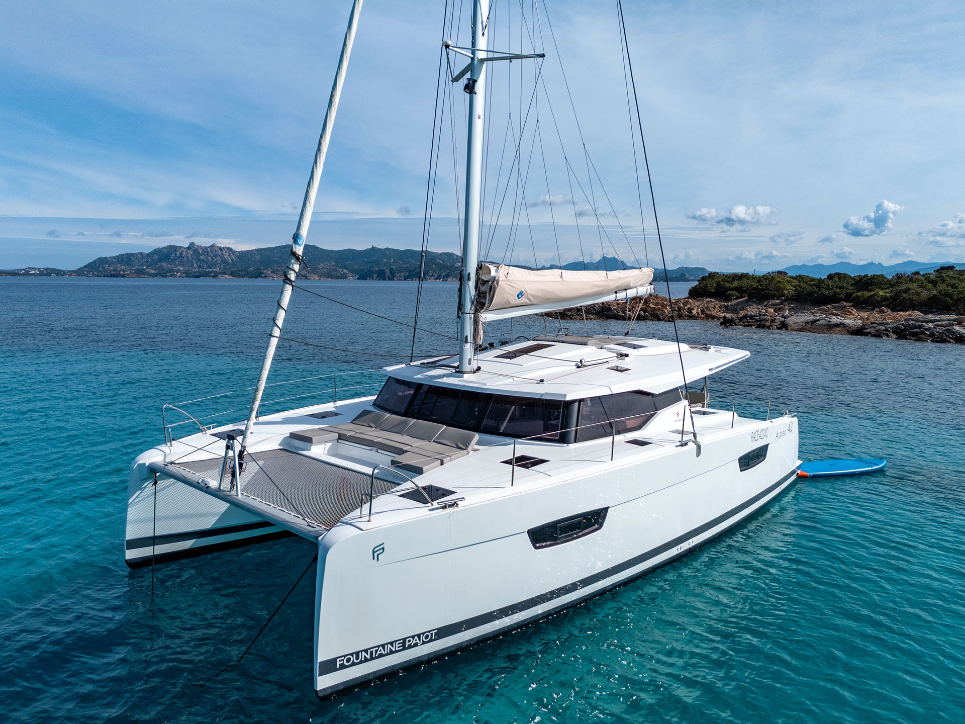 Astréa 42 (4+1cab) „Amapola“ als Charteryacht