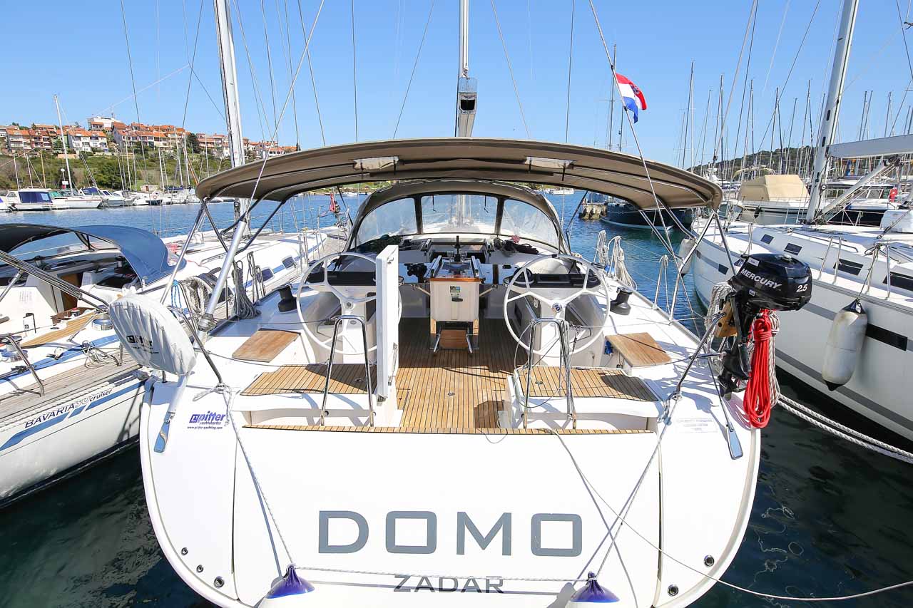 Bavaria Cruiser 56  Top image
