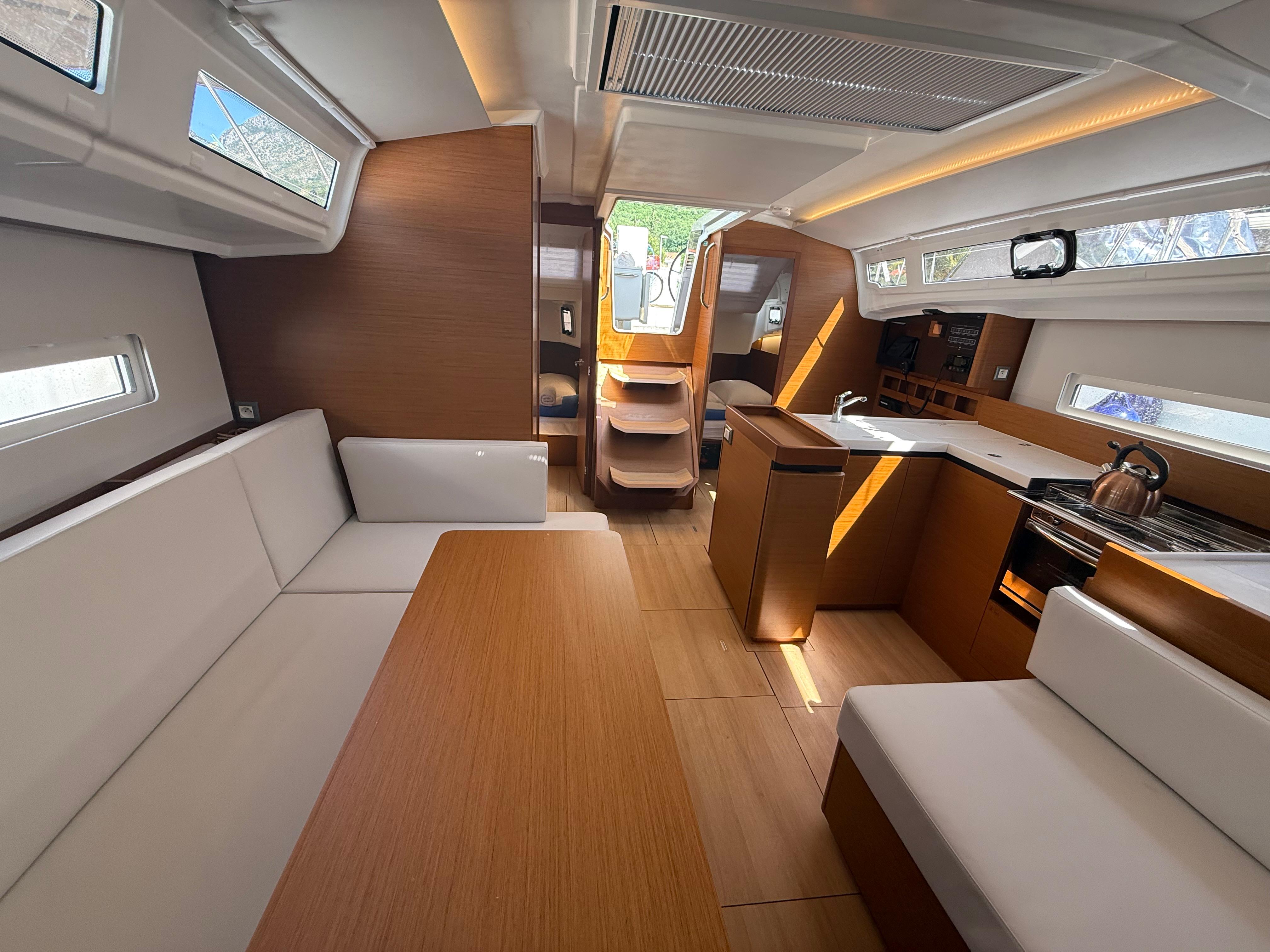 Sun Odyssey 410 Sunset Kiss, Foto 4