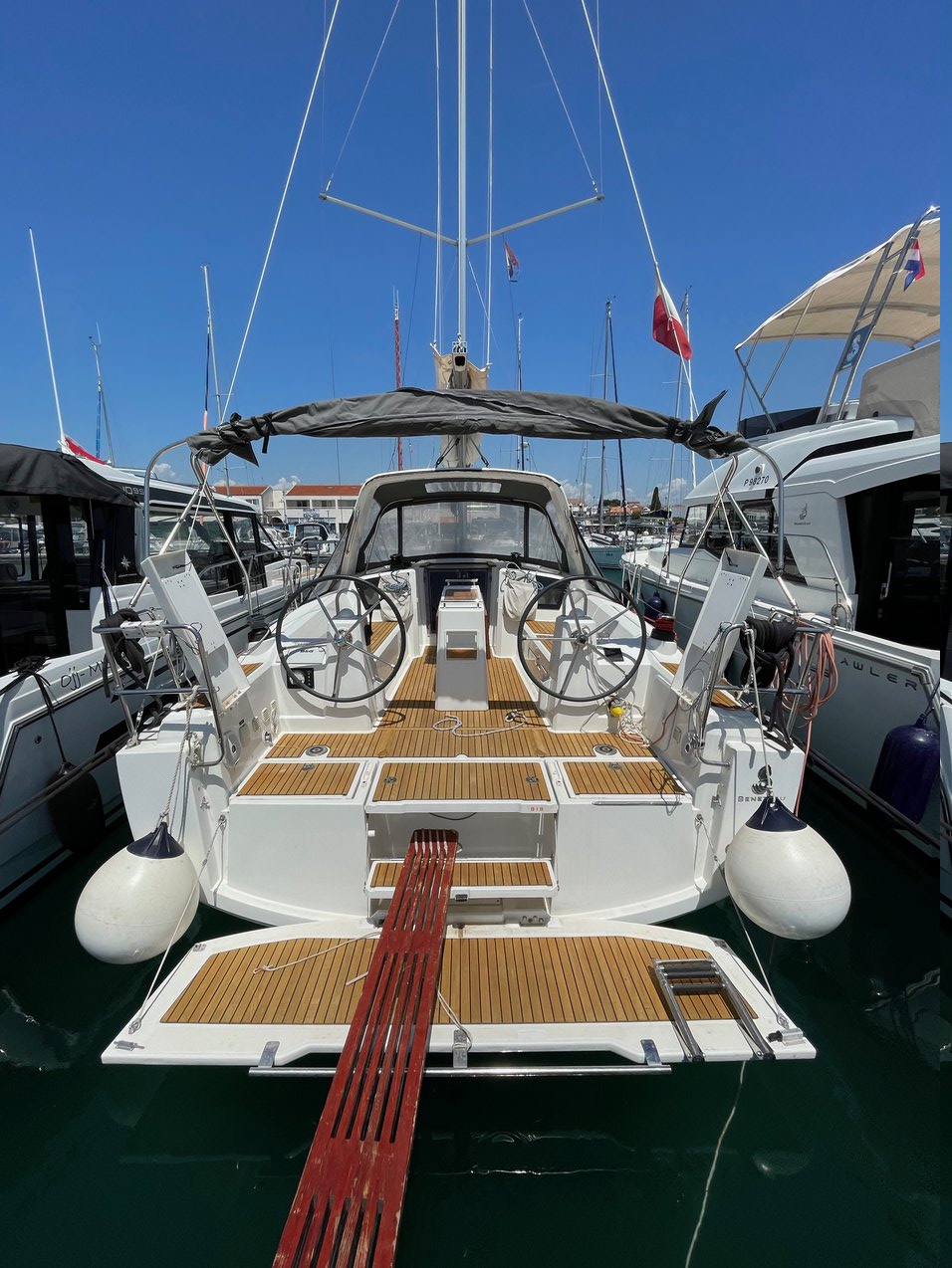Oceanis 35.1  Top image