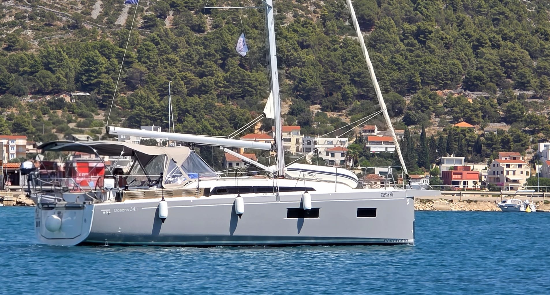 Oceanis 34 Loy, Foto 3