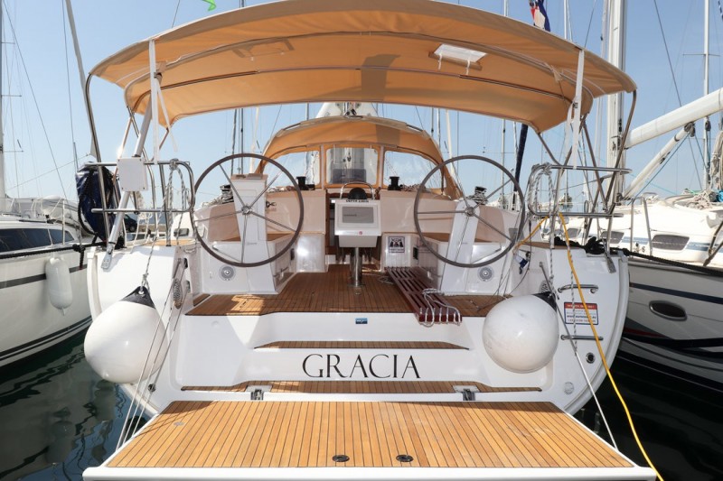 Bavaria Cruiser 46 (4 cab/3WC) „Gracia“ als Charteryacht