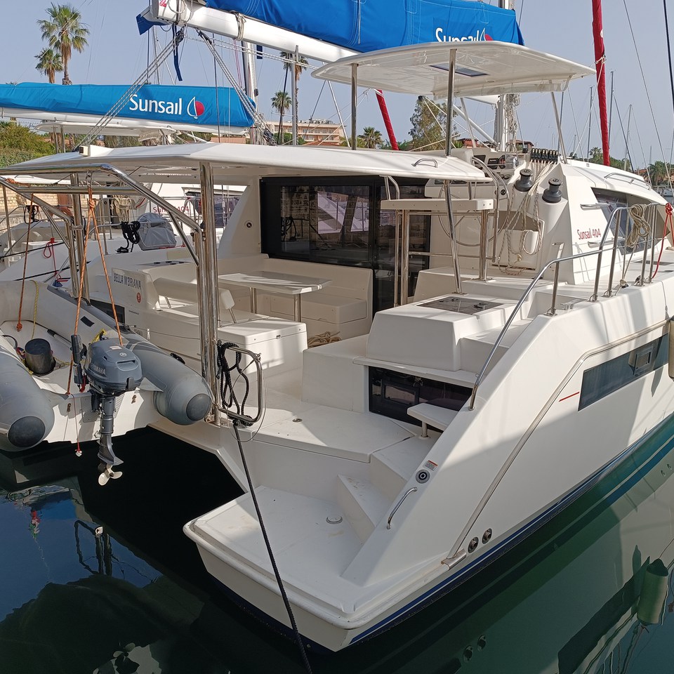 Leopard 40 „Bellambriana“ als Charteryacht