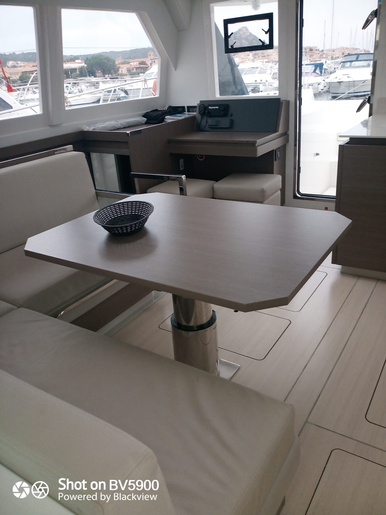 Leopard 42 Mitsu, Foto 4