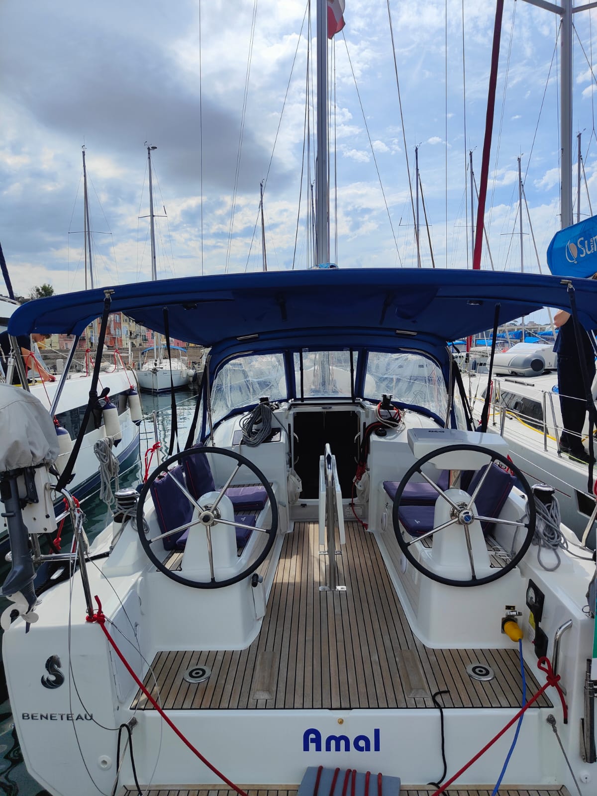 Oceanis 30.1 Amal, Foto 3