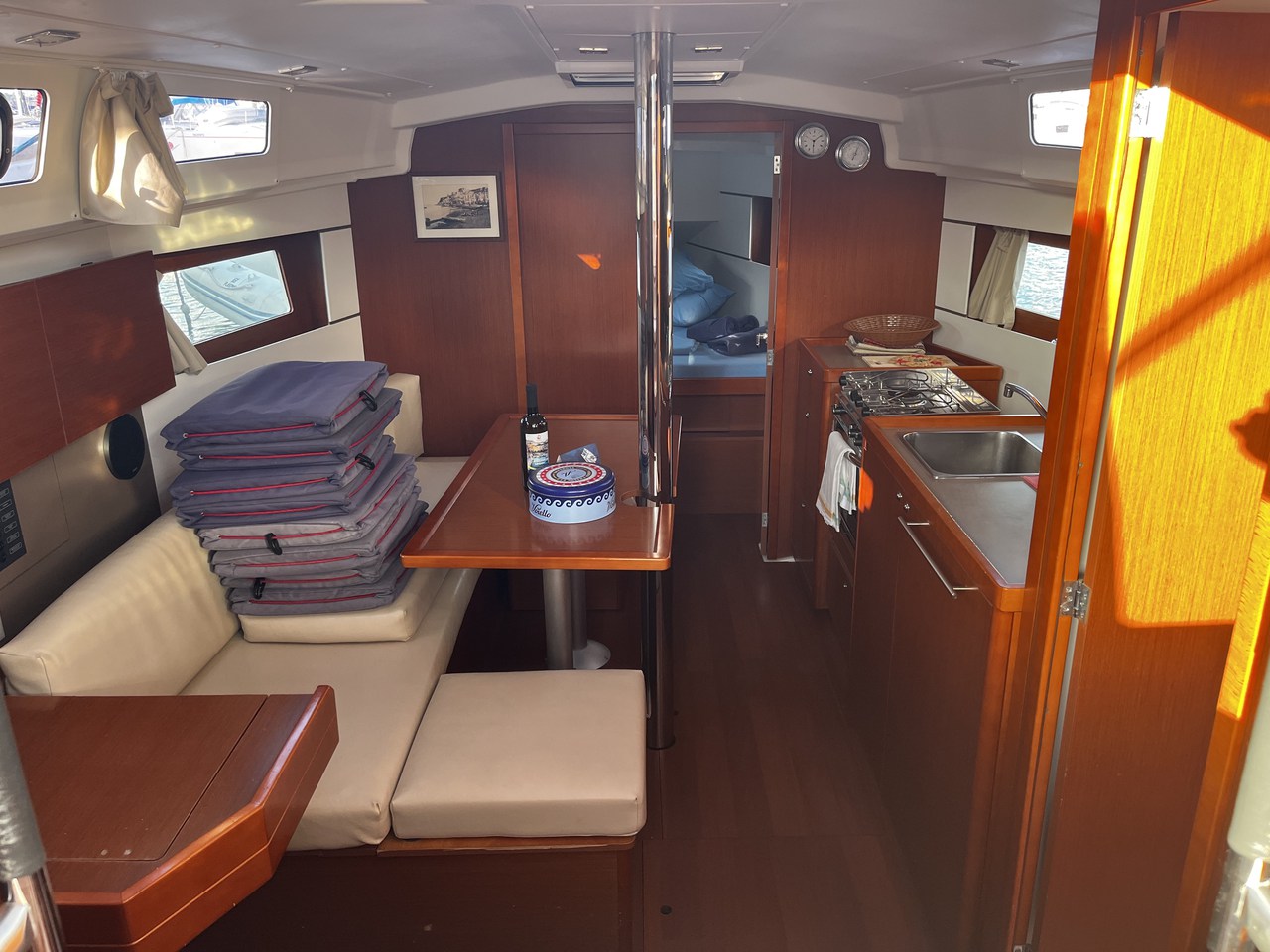 Oceanis 35.1 Albarosa, Foto 5