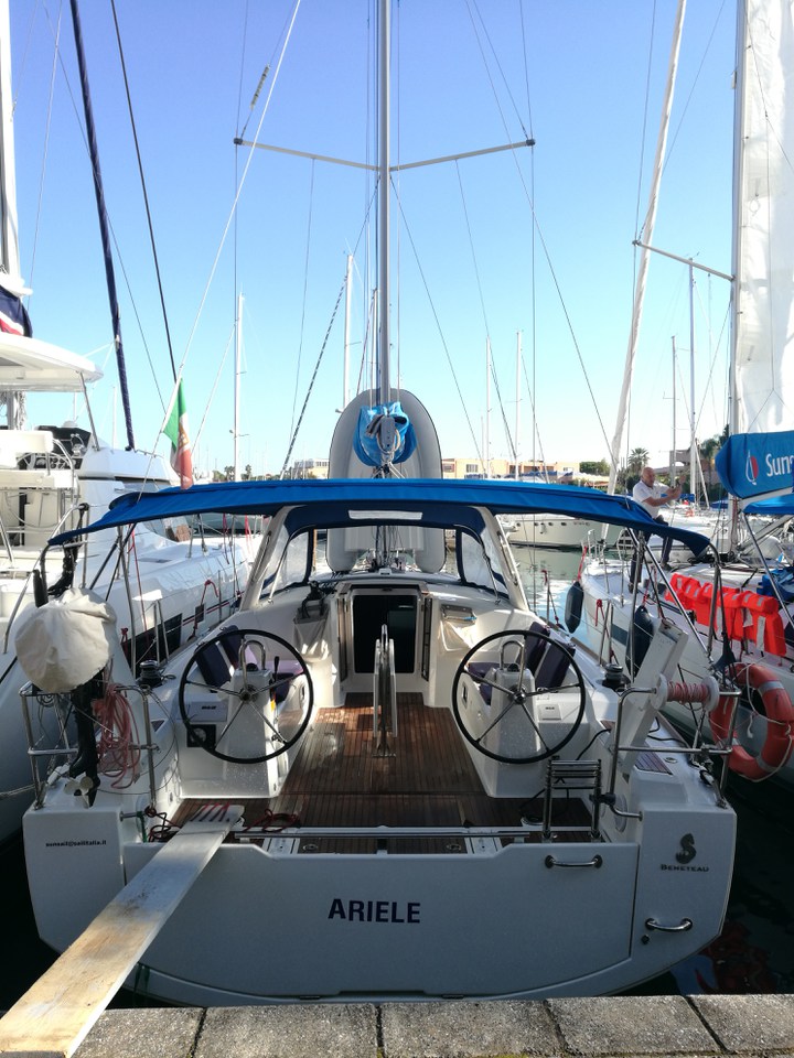 Oceanis 38.1 Ariele, Foto 4