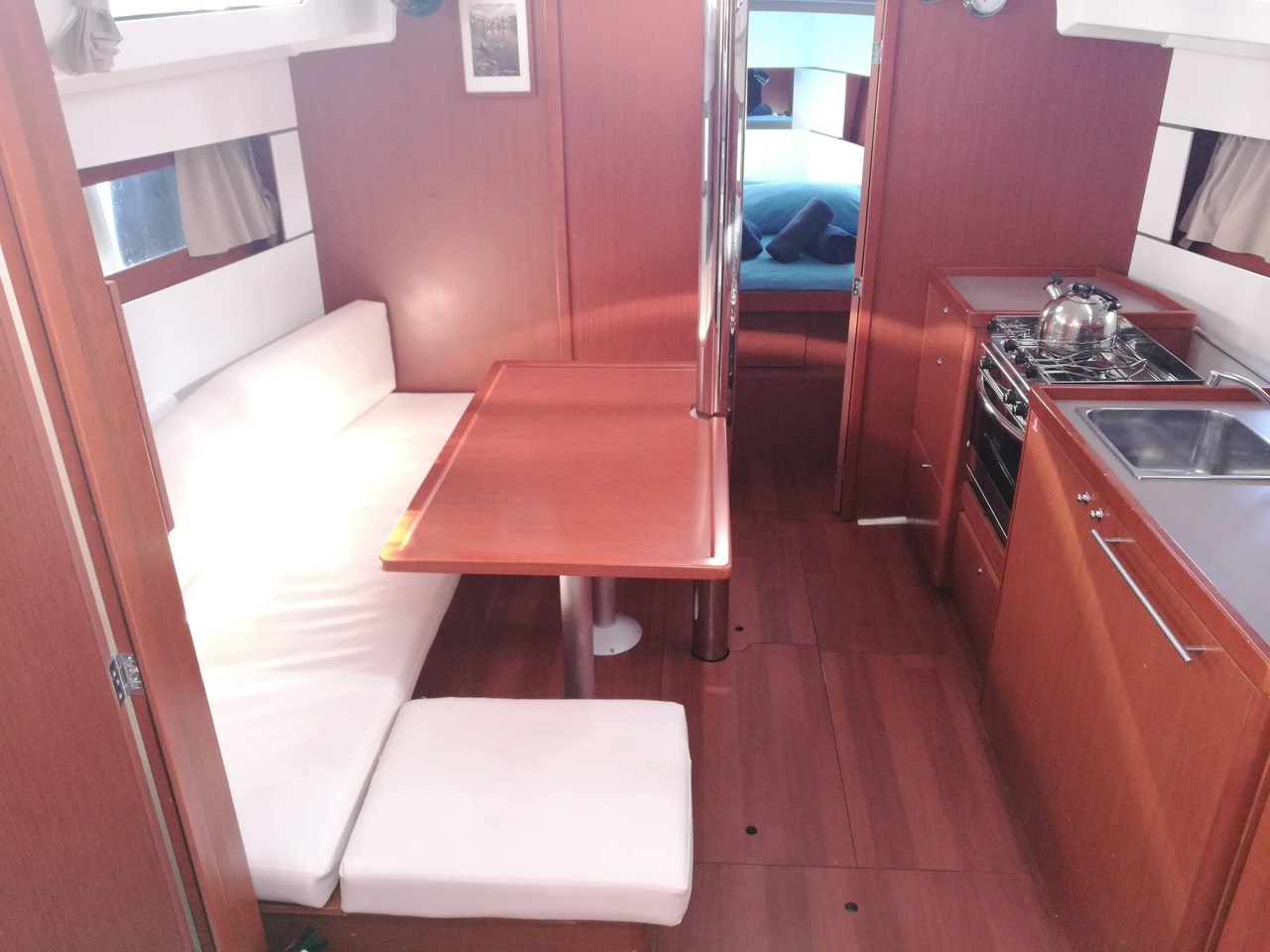 Oceanis 38.1 Ariele, Foto 5