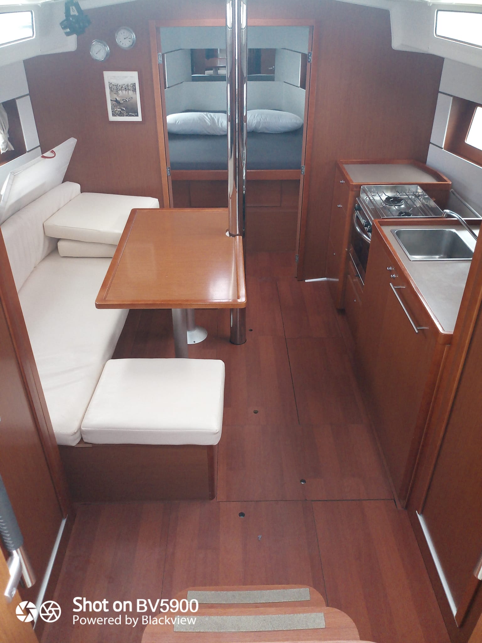 Oceanis 38.1 Naima, Foto 5