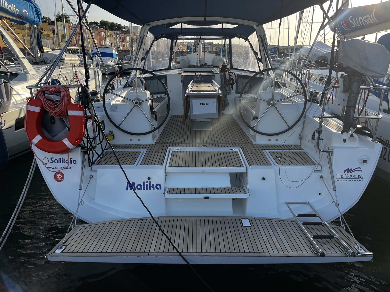 Oceanis 41.1 „Malika“ als Charteryacht