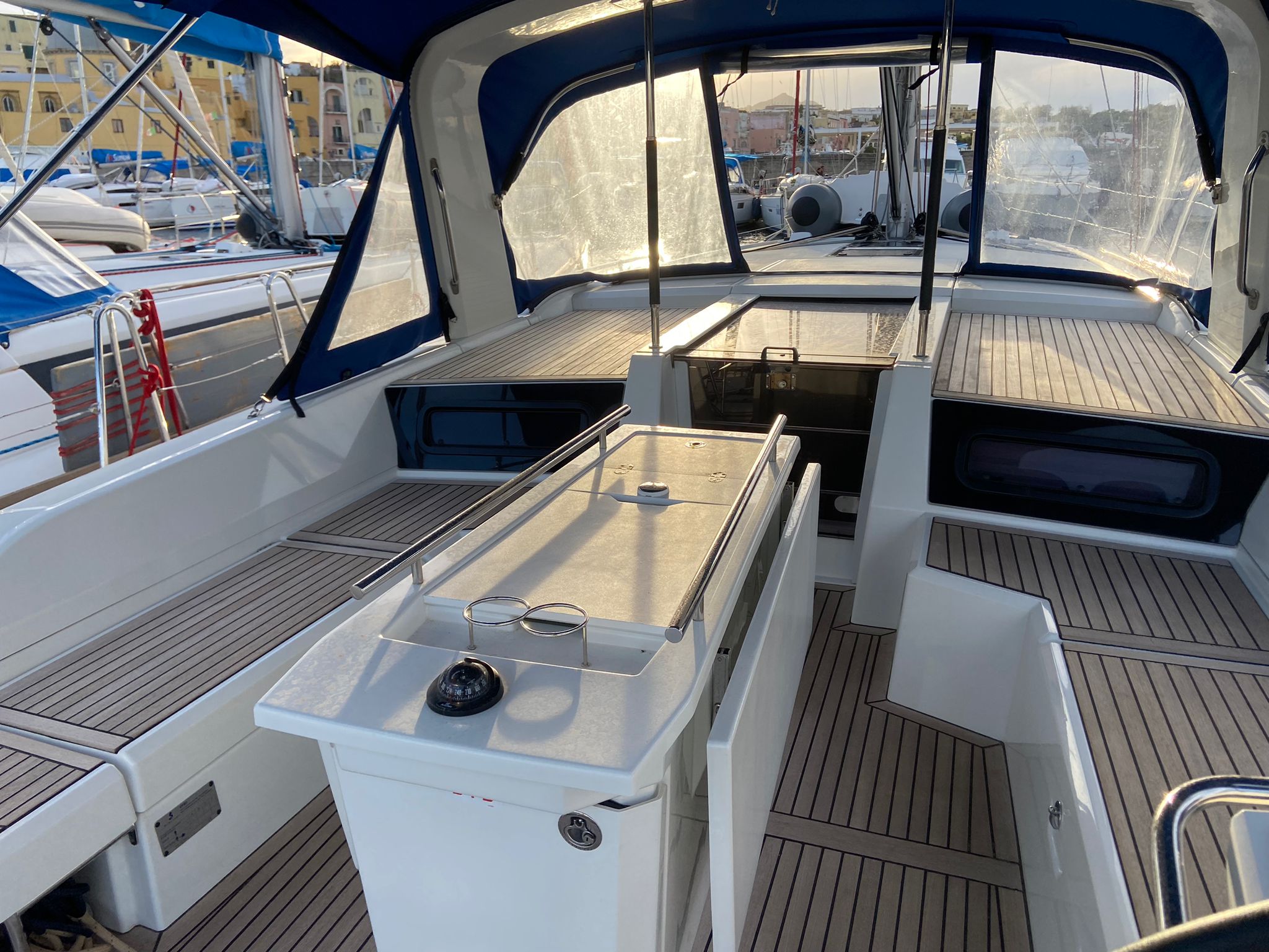 Oceanis 46.1 Valvento, Foto 5