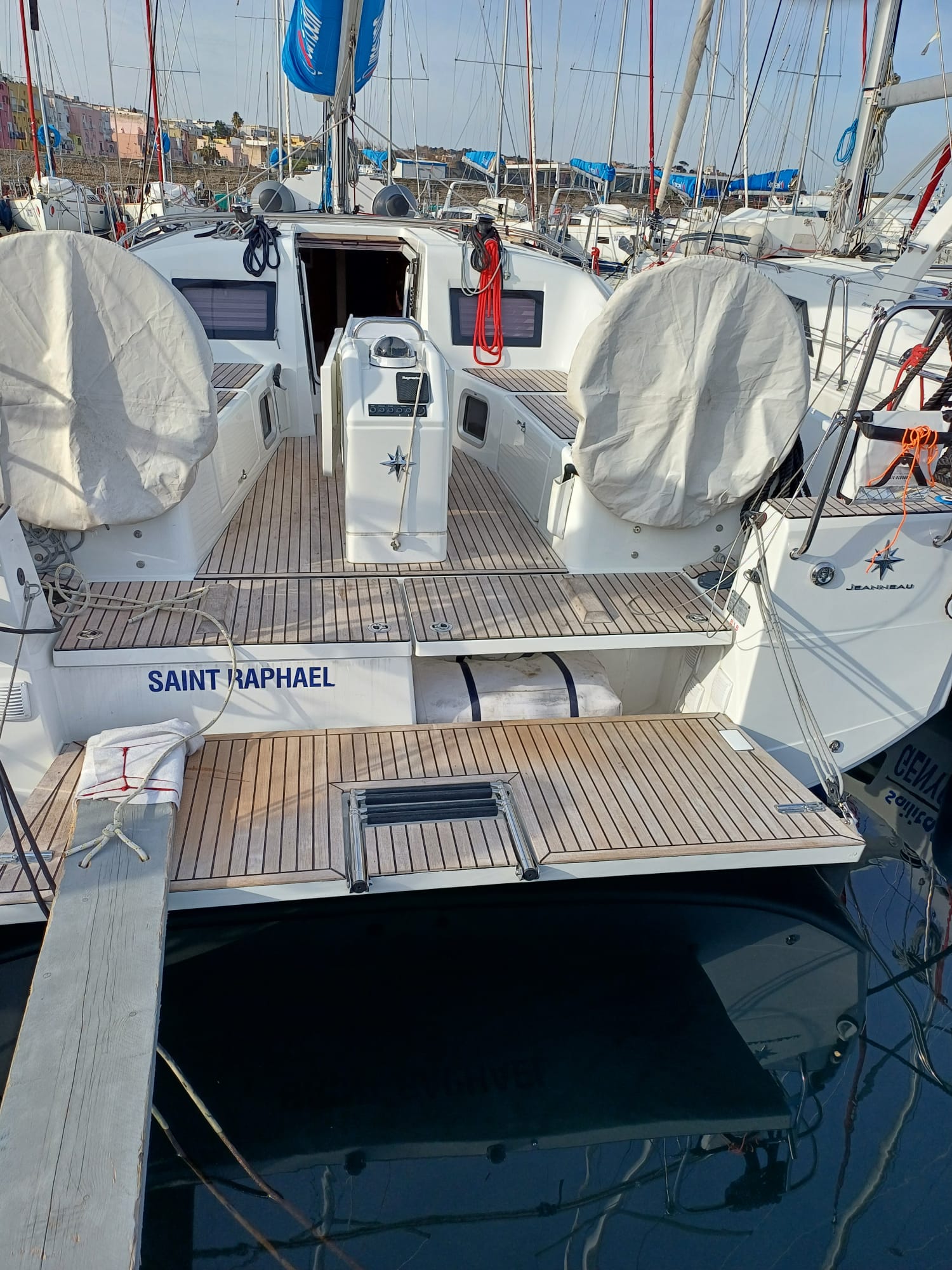 Sun Odyssey 410 (3cab) „S. Raphael“ als Charteryacht