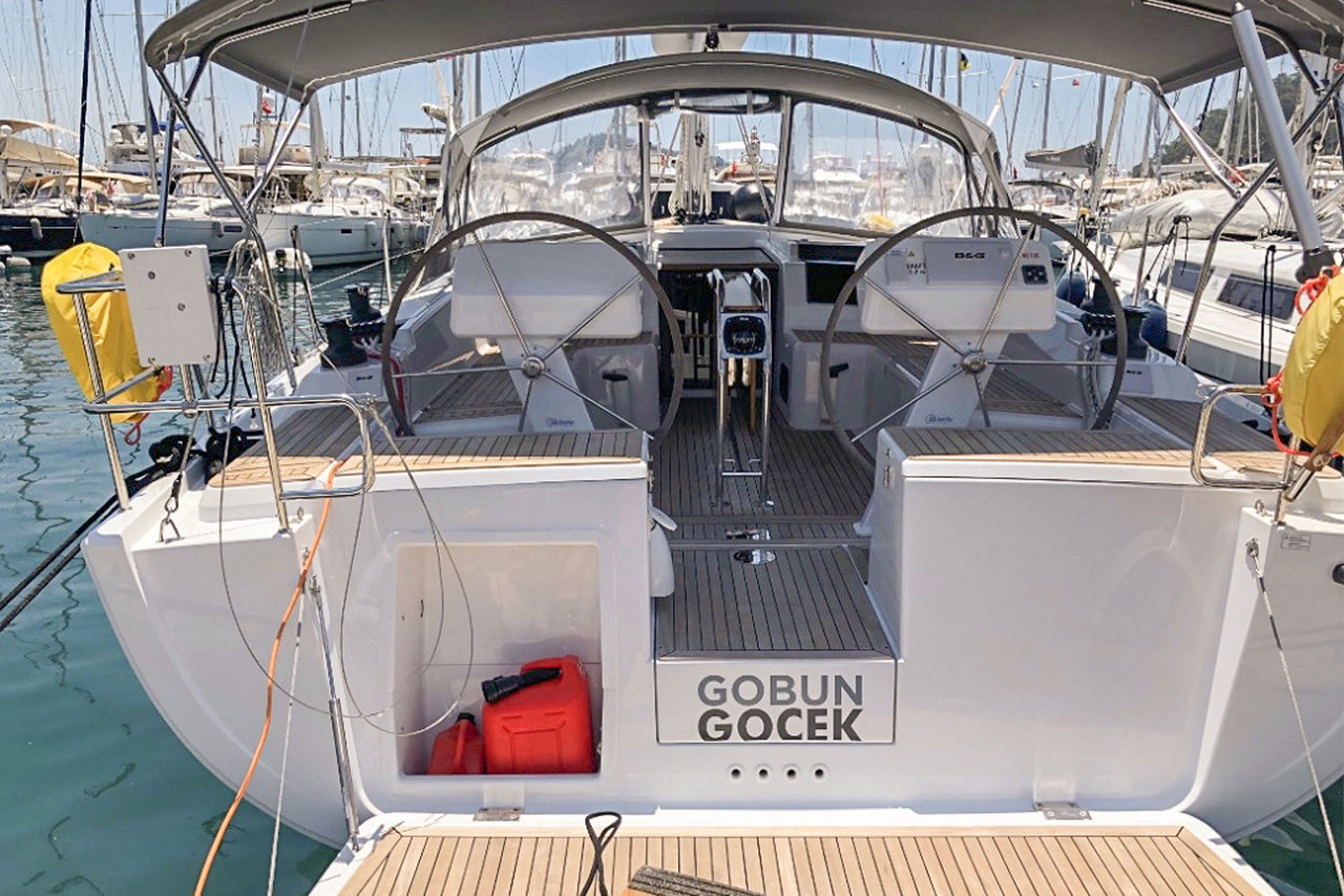Hanse 458 (4cab/2wc) „Gobun“ als Charteryacht