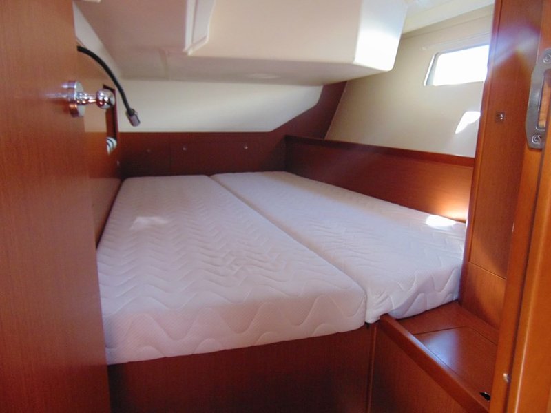 Oceanis 45, Foto 2