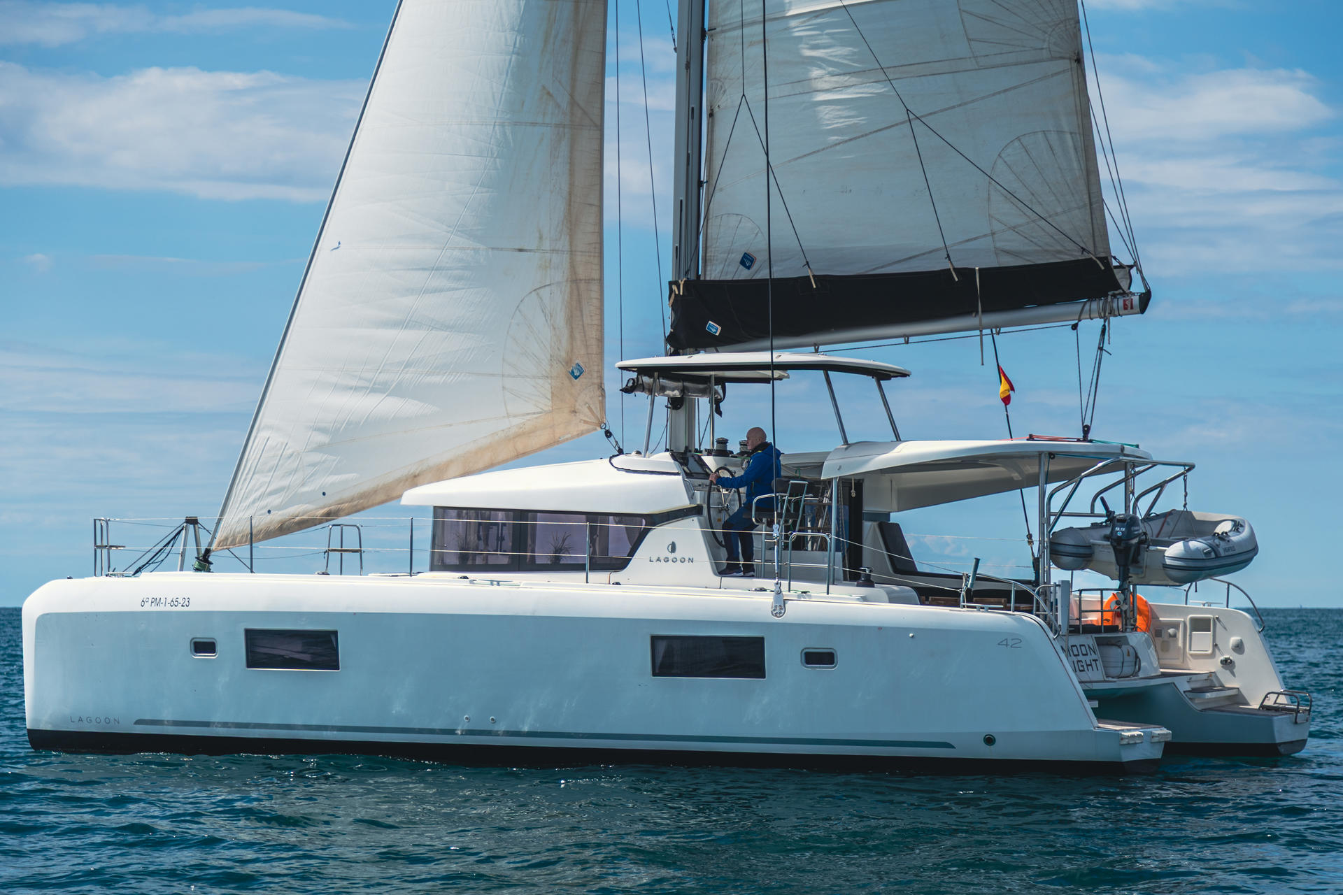 Lagoon 42 (4cab/4wc) „Moonlight“ als Charteryacht
