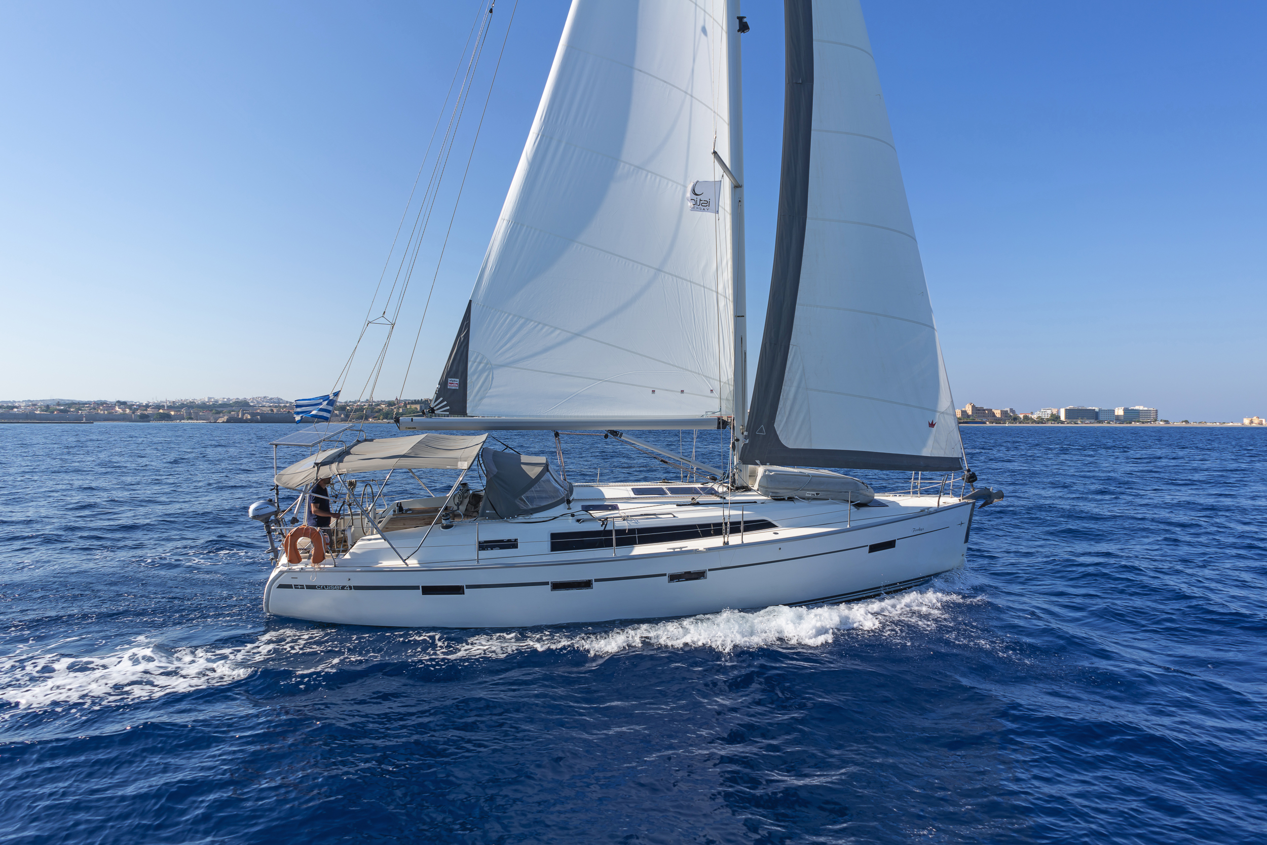 Bavaria Cruiser 41 Forkys, Foto 2