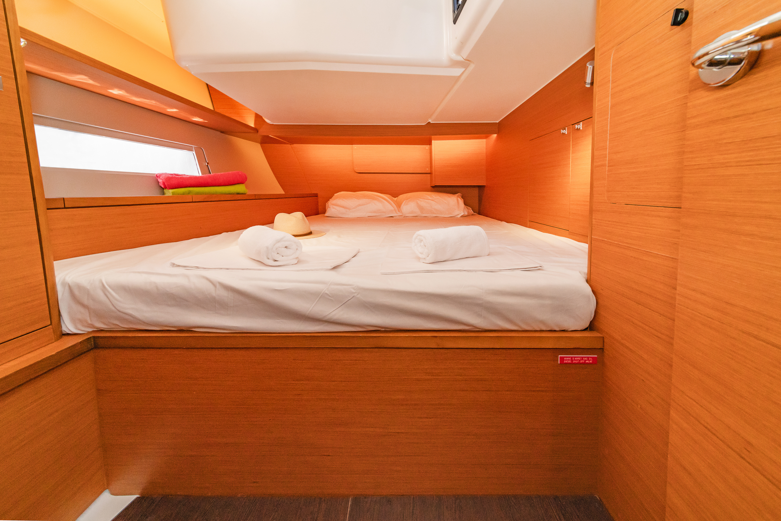 Dufour 470 Edelweiss, Foto 3