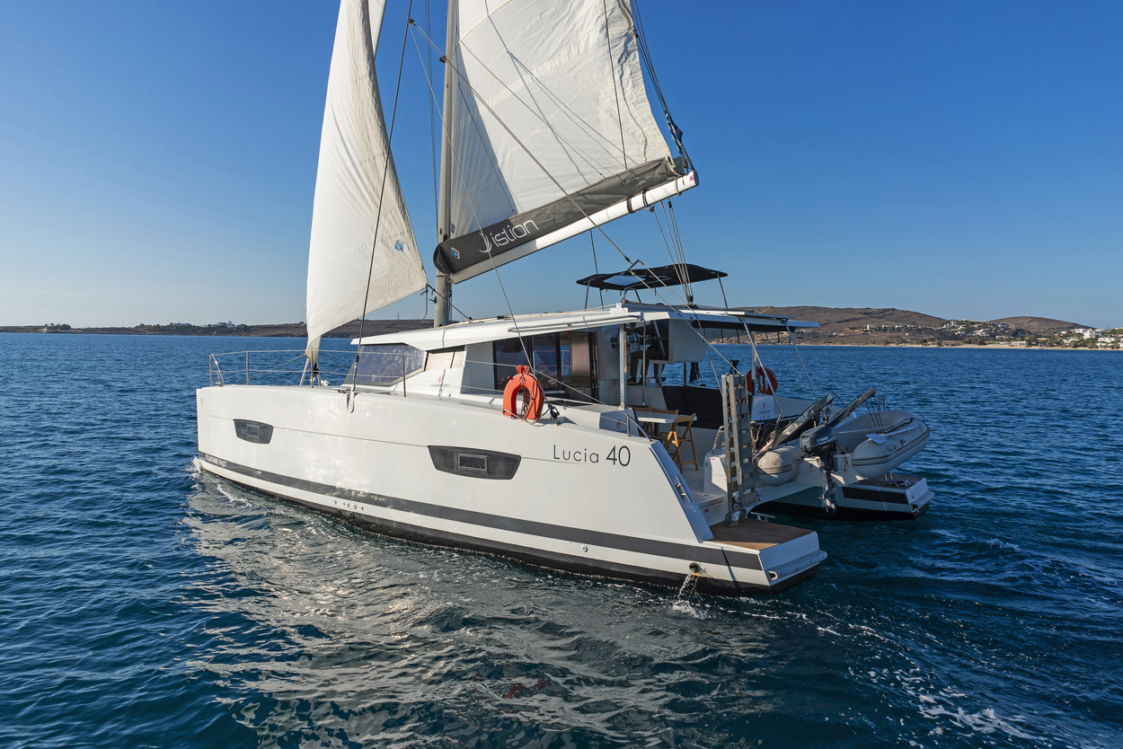 Lucia 40 (4+2 Cab) „E.S. II“ als Charteryacht