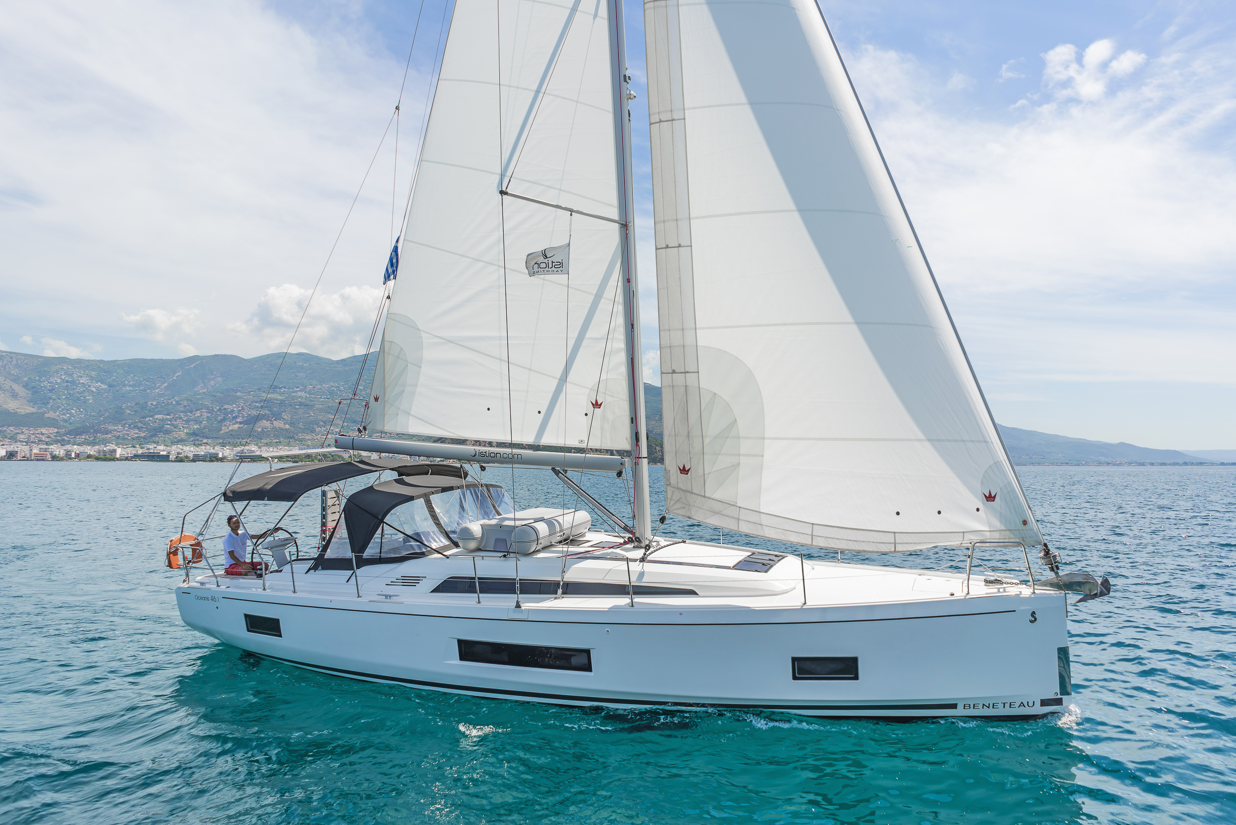 Oceanis 46.1 (5cab/3wc) „Paradisea“ als Charteryacht