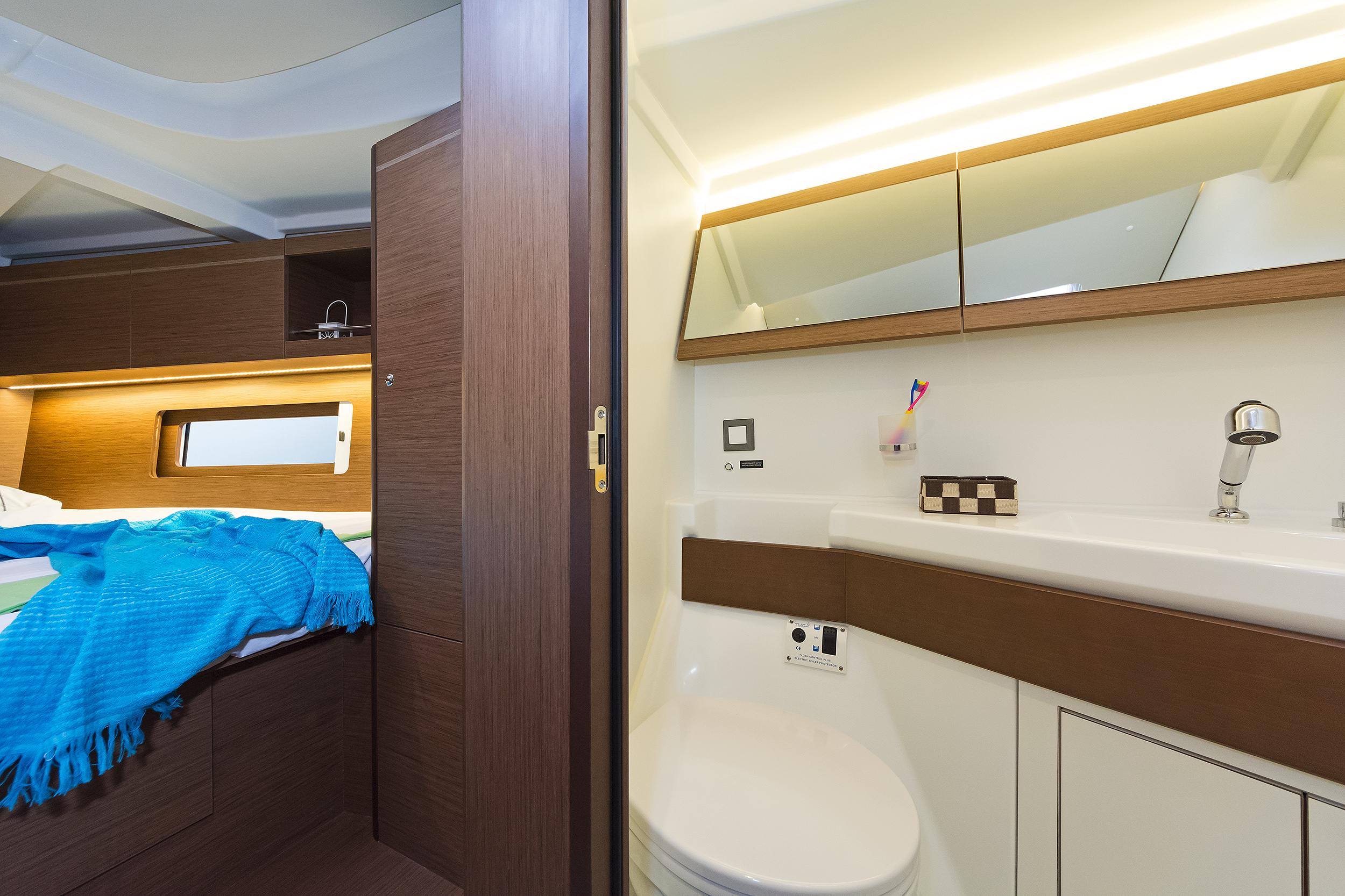 Oceanis 46.1 Salty Kiss, Foto 5