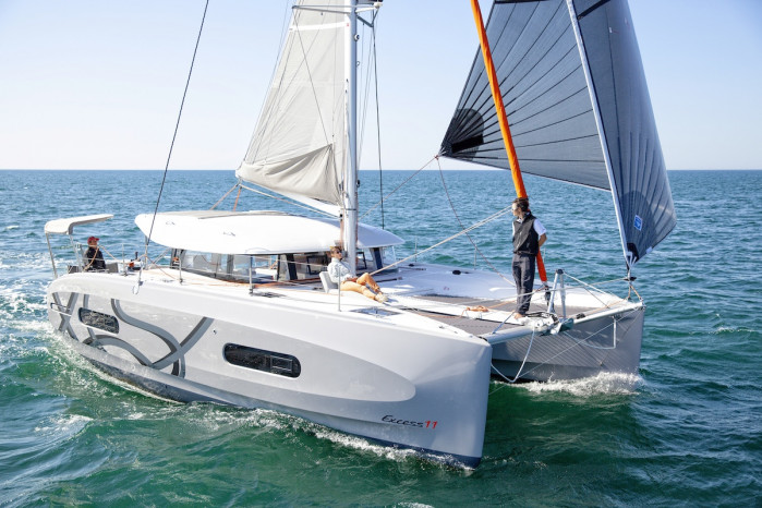 Excess 11 „Ella“ als Charteryacht