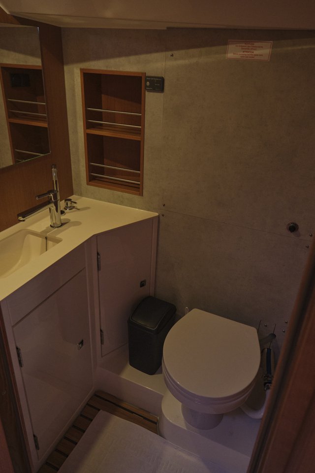 Bavaria C42 Selene, Foto 5