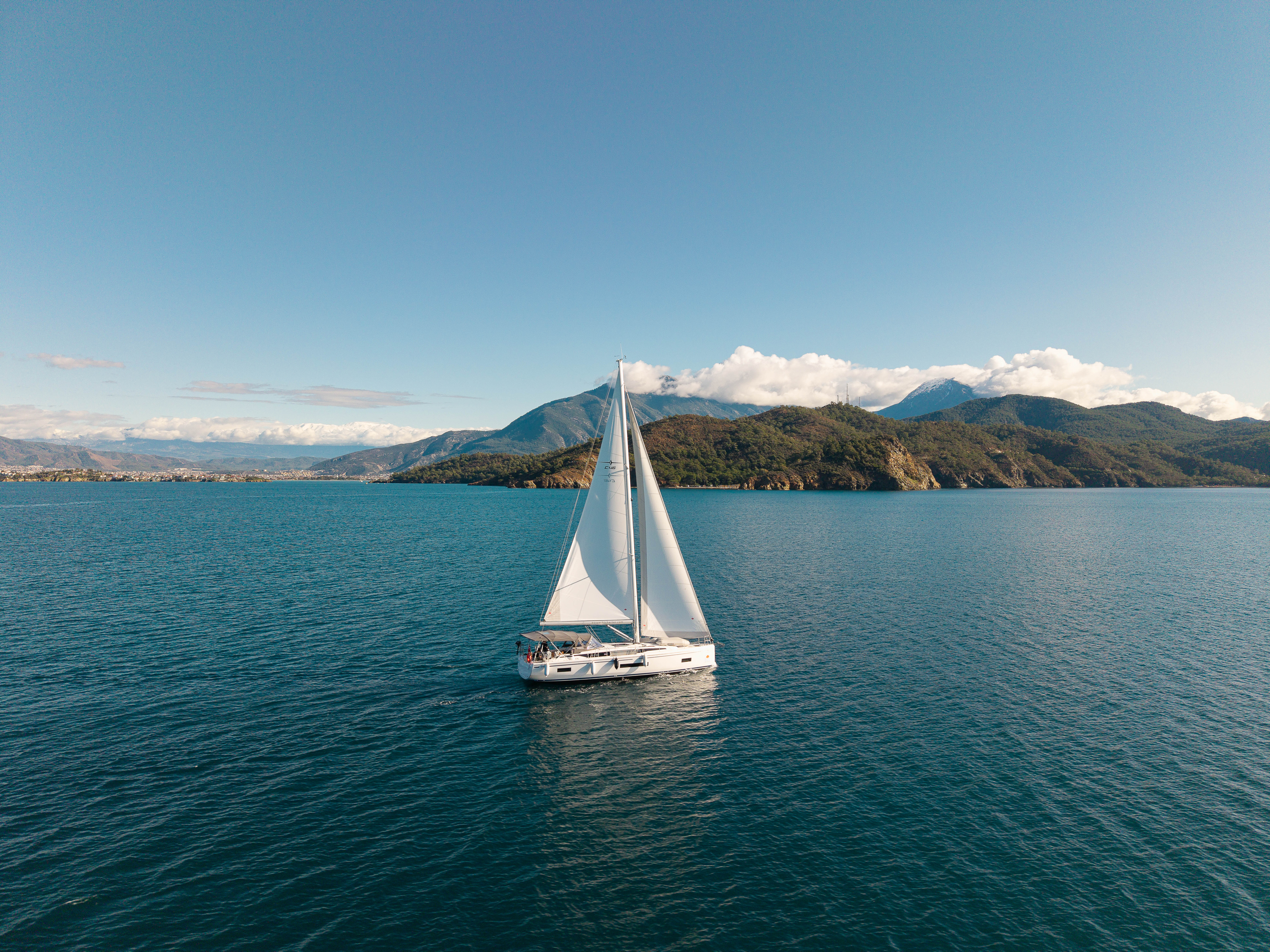 Bavaria C46 „Arke“ als Charteryacht