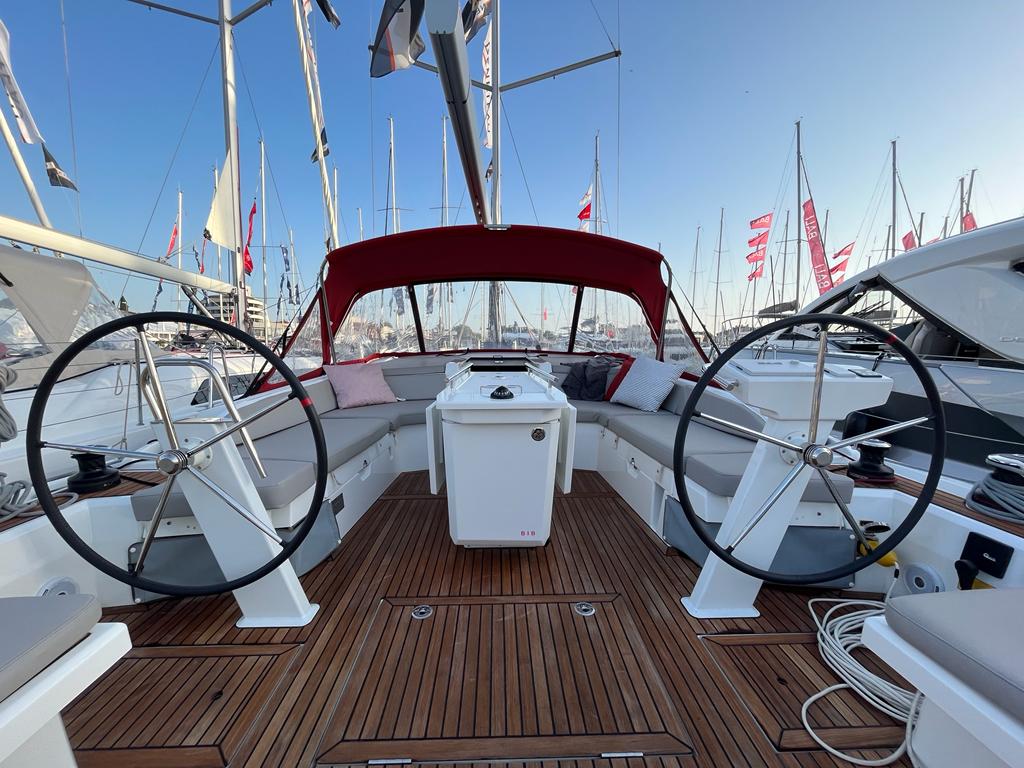 Oceanis 46.1 (4cab/4wc) „Olma“ als Charteryacht