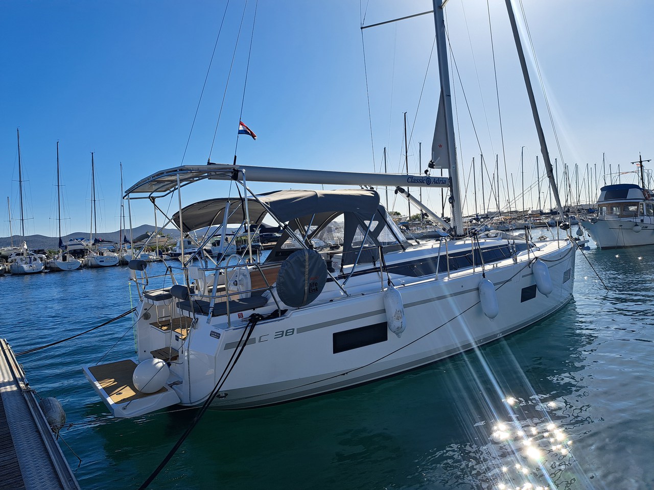 Bavaria C38 Asterix, Foto 3