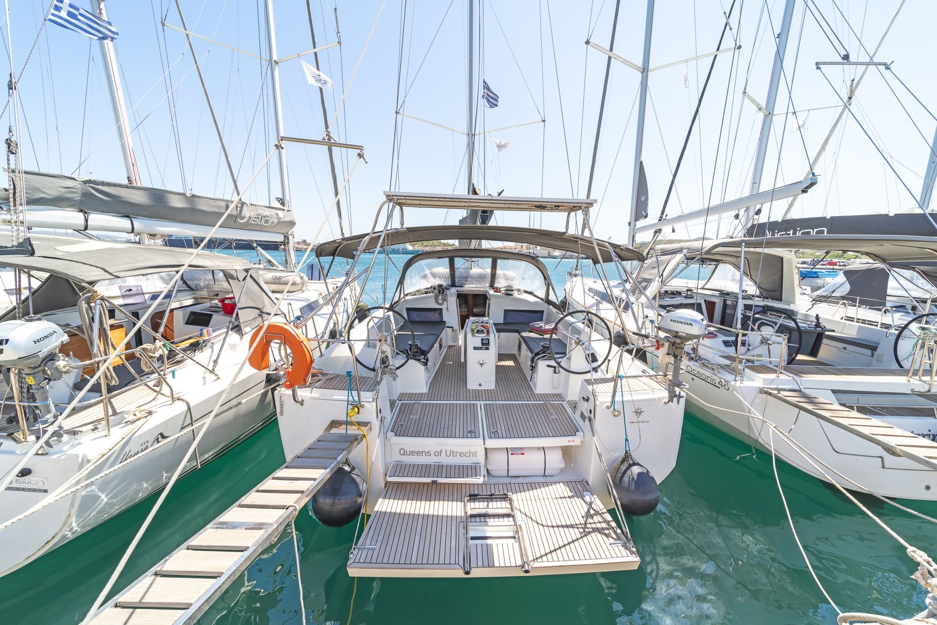 Sun Odyssey 490 (5+1cab/3+1wc) „Queens of Utrecht“ als Charteryacht