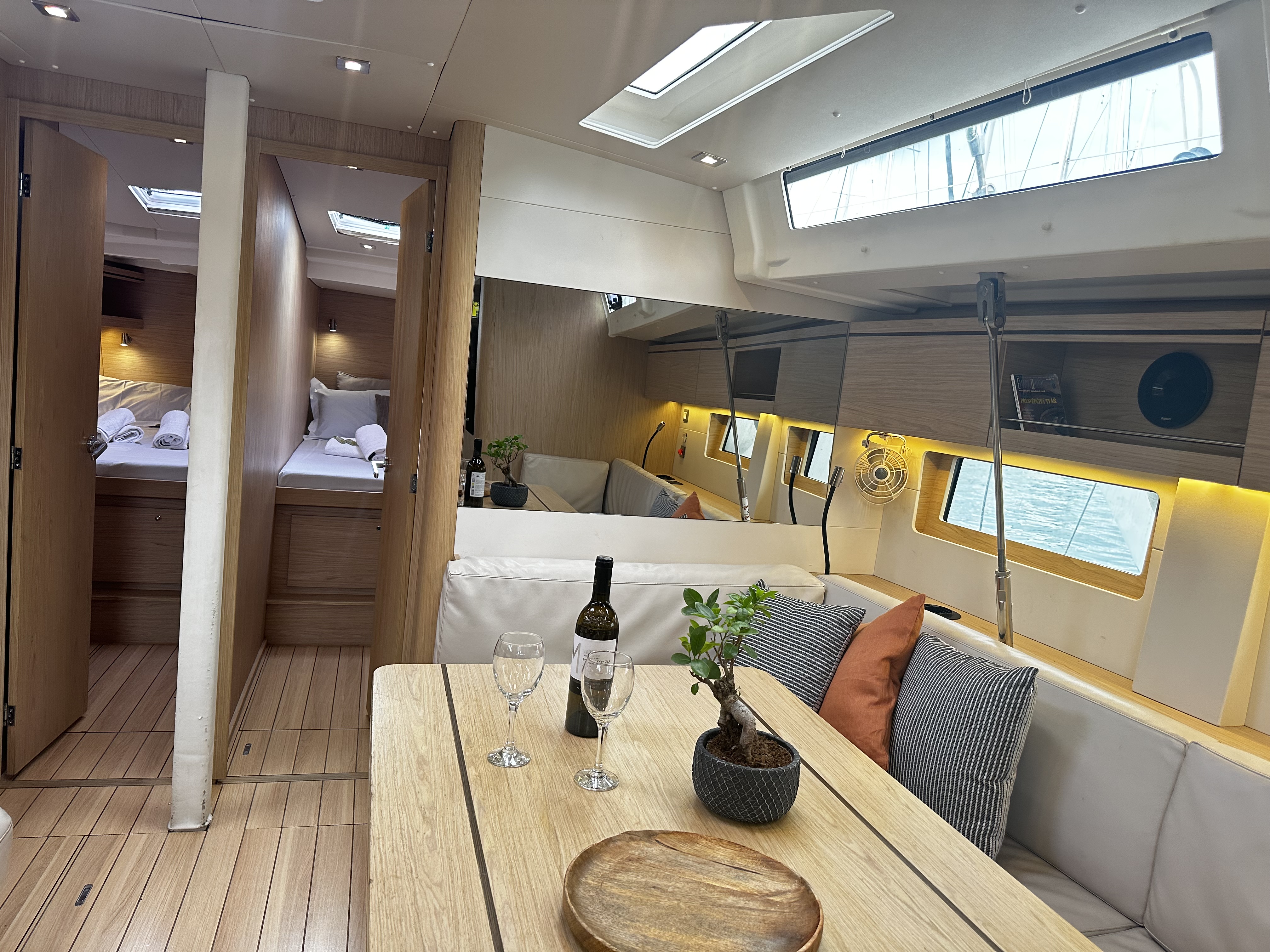 Oceanis 51.1 Amelia, Foto 5