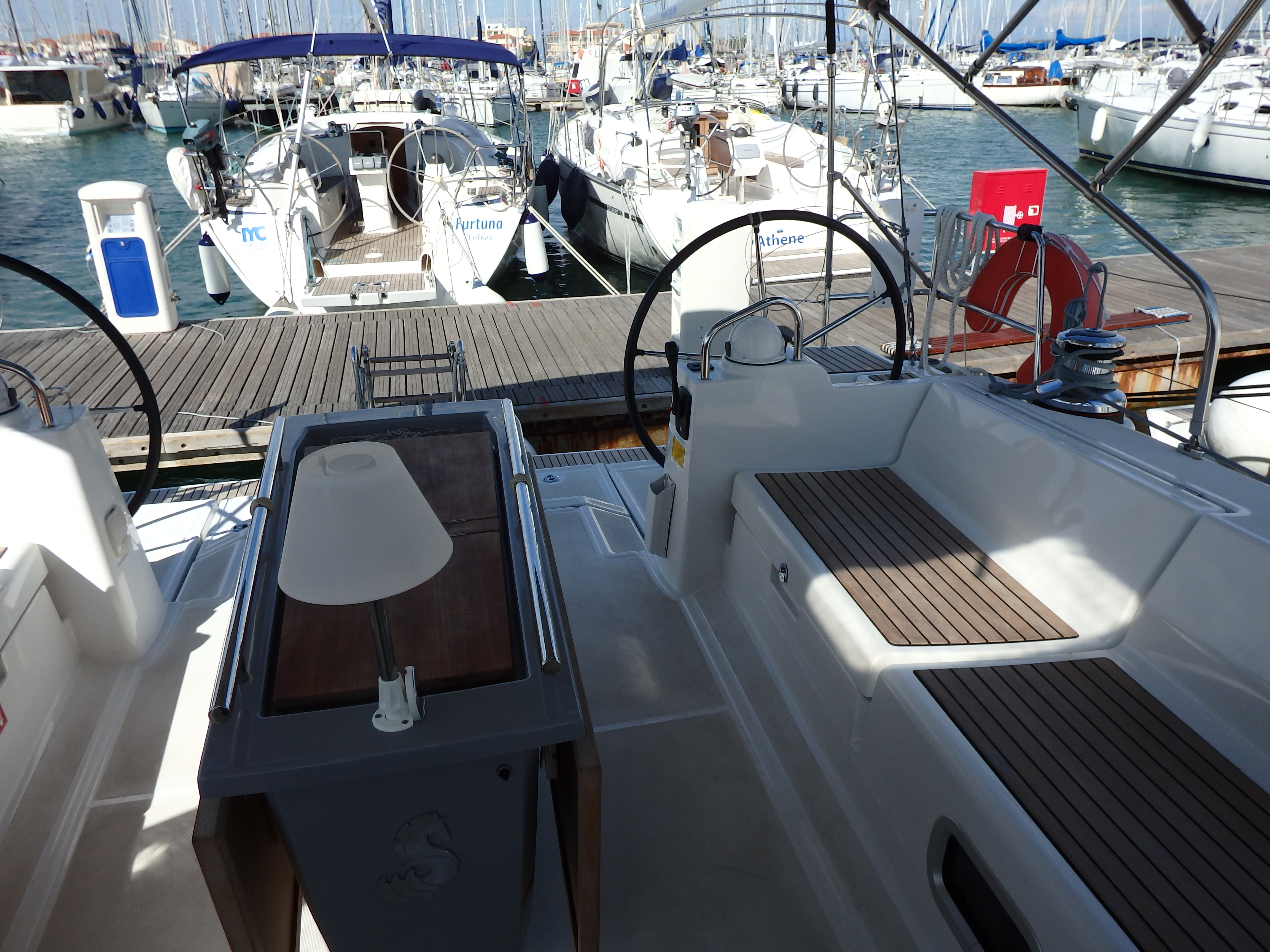 Oceanis 48 Joy, Foto 3