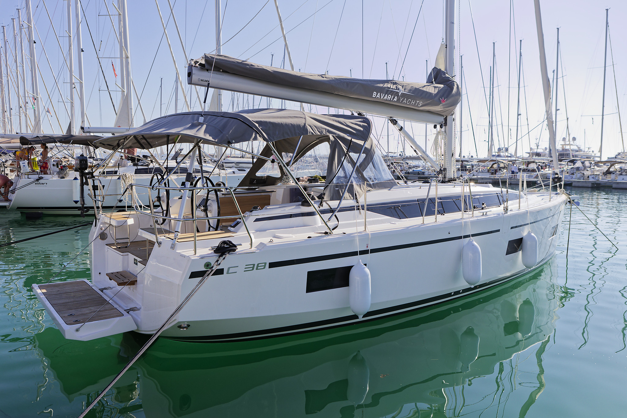 Bavaria C38 Skye, Foto 5