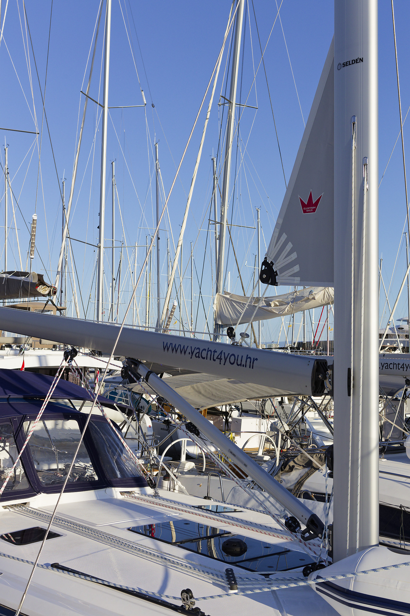 Bavaria Cruiser 46 Val, Foto 4