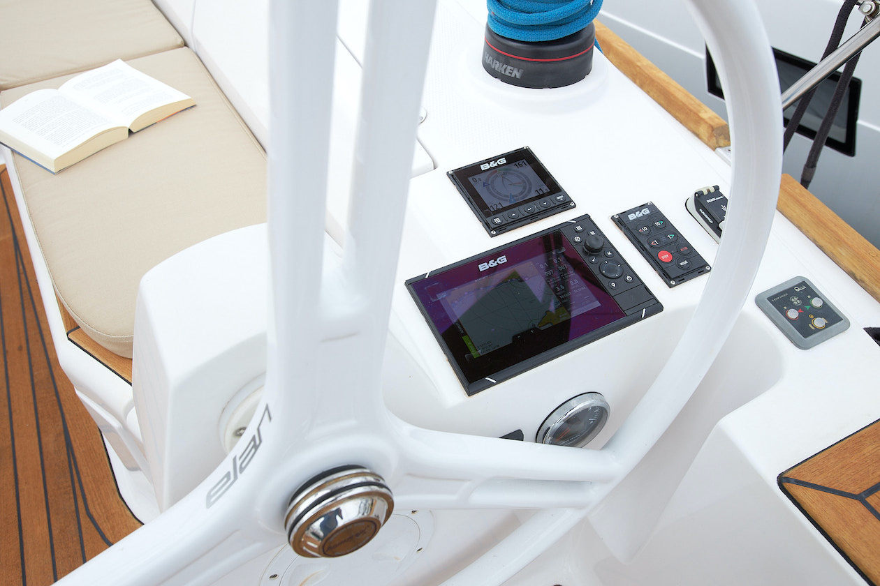 Elan 40 Impression Iron man, Foto 4